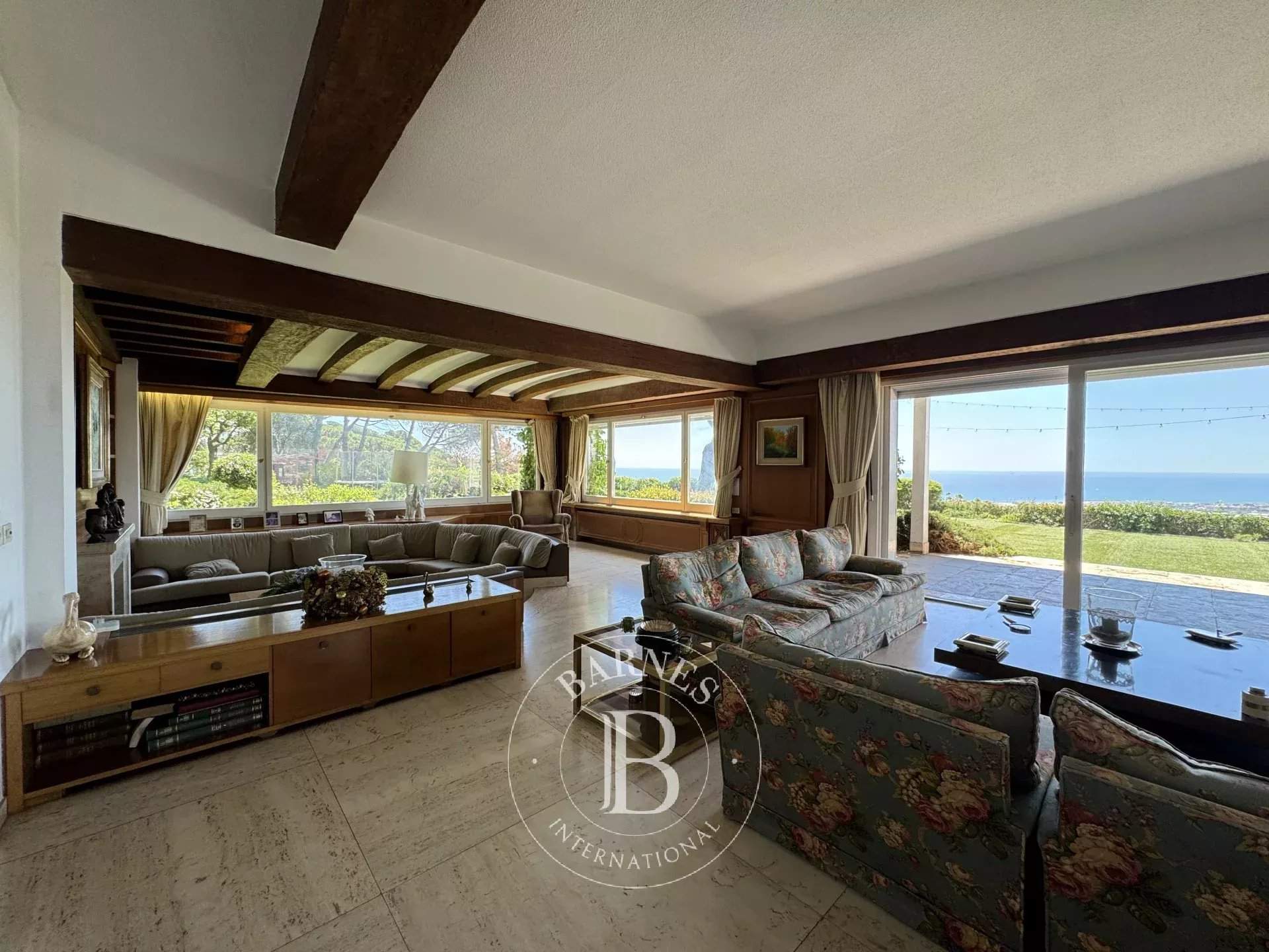 Cabrils  - Casa 10 Cuartos 10 Habitaciones - picture 11