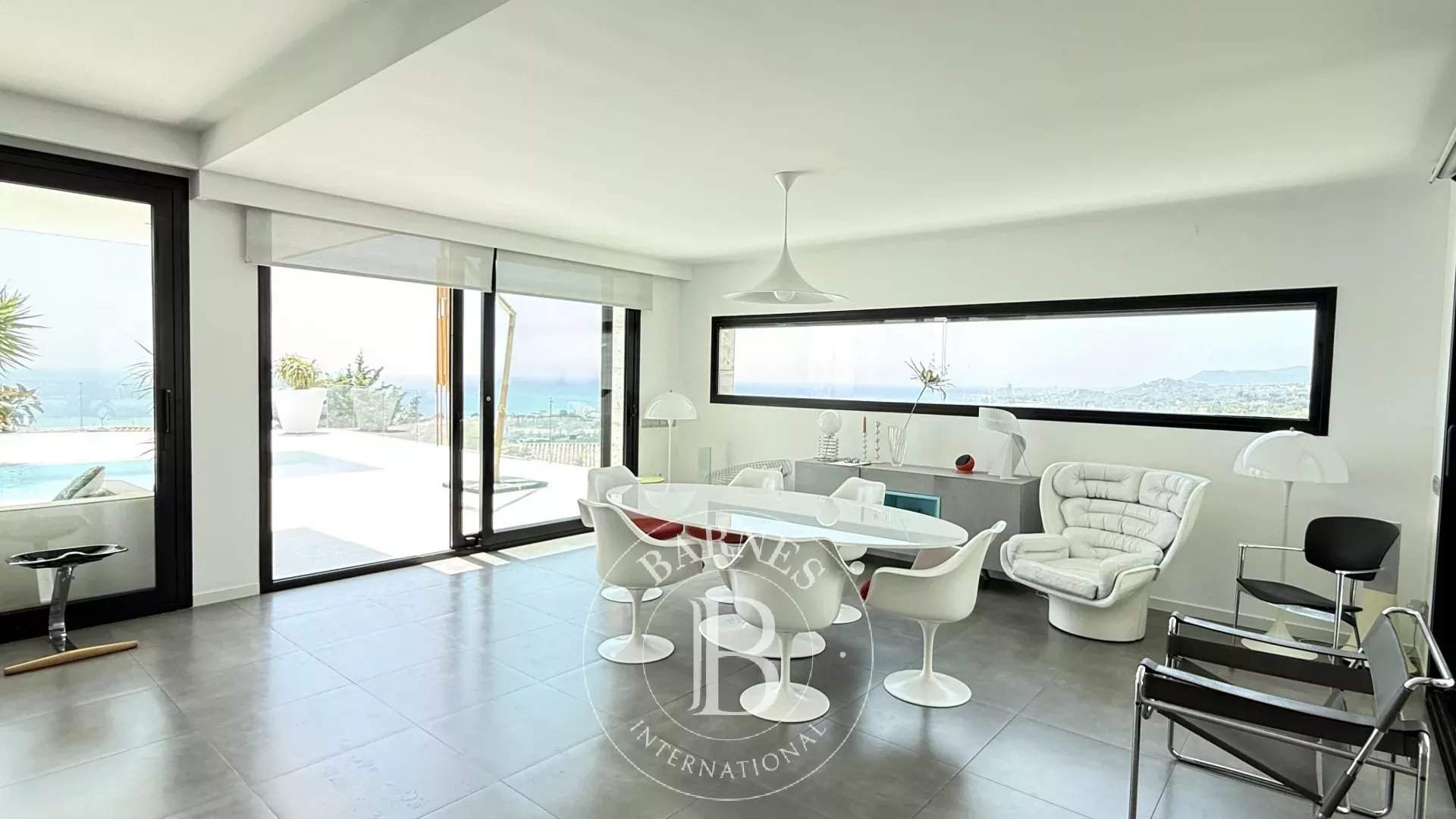 Sant Vicenç de Montalt  - Villa 5 Cuartos 5 Habitaciones - picture 9