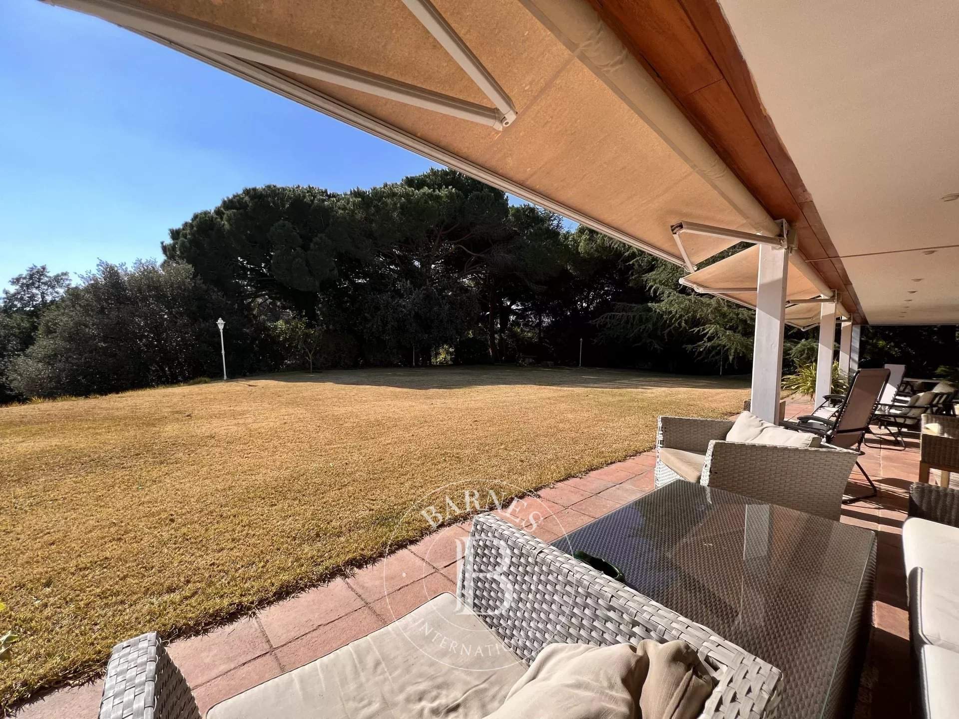 Sant Andreu de Llavaneres  - Casa 5 Cuartos 5 Habitaciones - picture 18