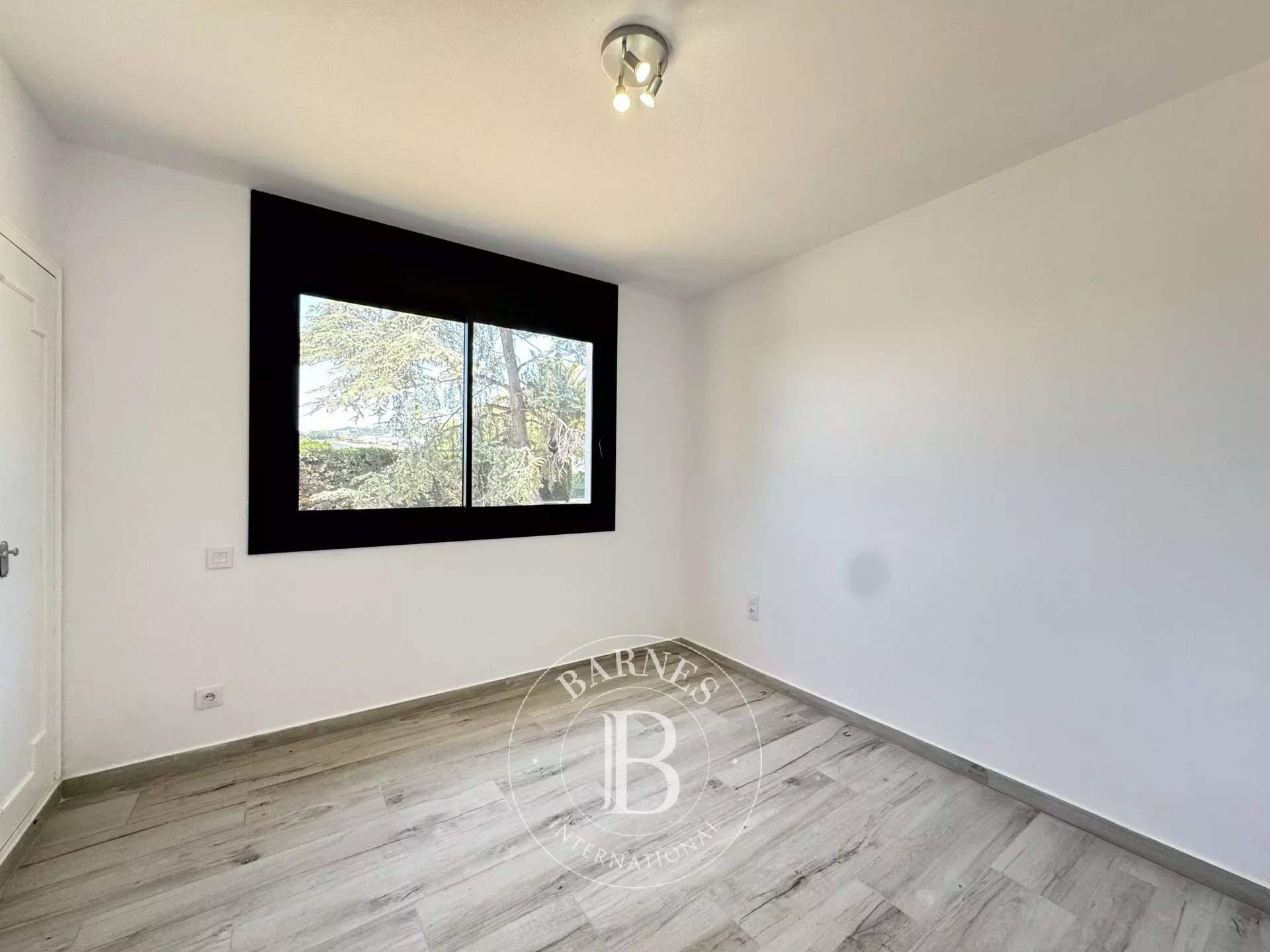 Mataró  - Casa 6 Cuartos 6 Habitaciones - picture 19