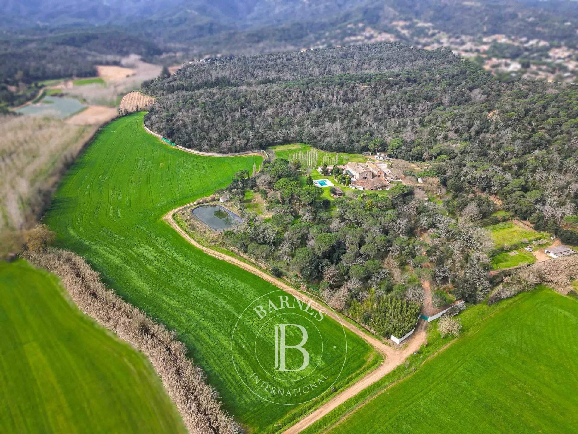 Tordera  - Finca 9 Cuartos 9 Habitaciones - picture 6