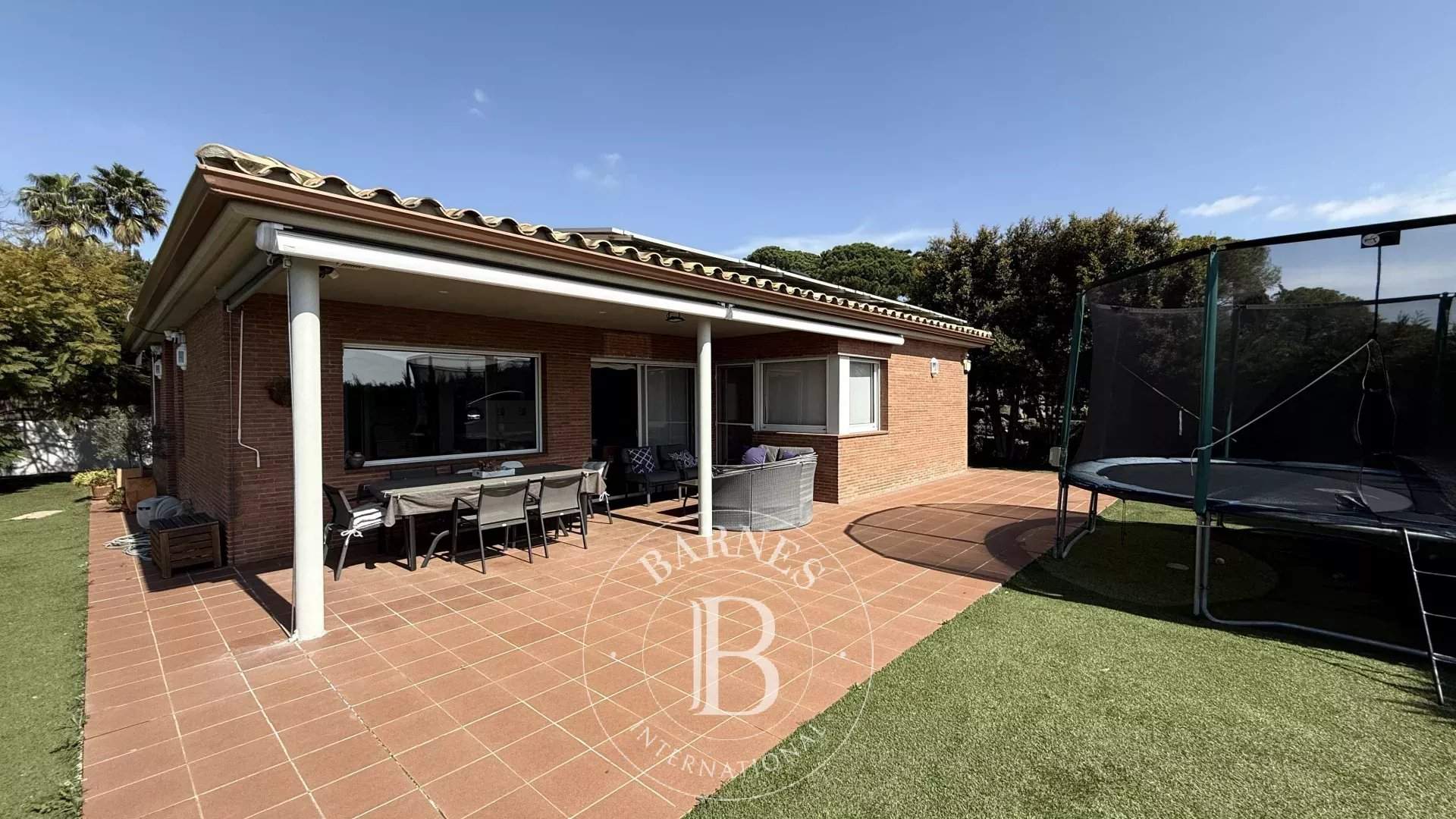 Sant Vicenç de Montalt  - Casa 4 Cuartos 4 Habitaciones - picture 7