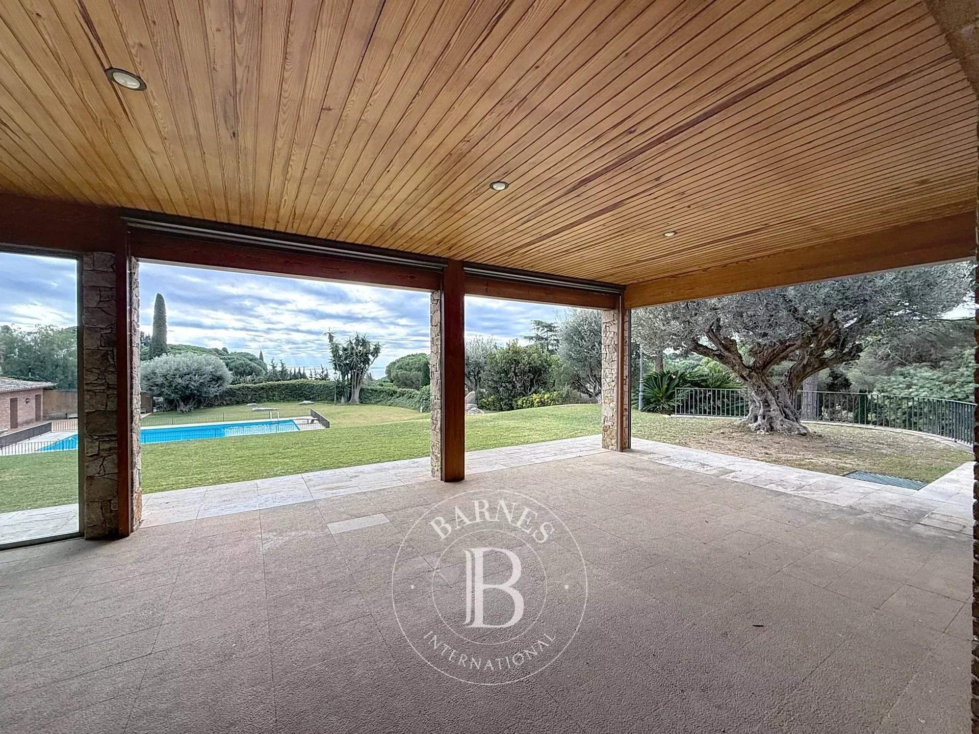 Sant Andreu de Llavaneres  - House 9 Bedrooms - picture 15