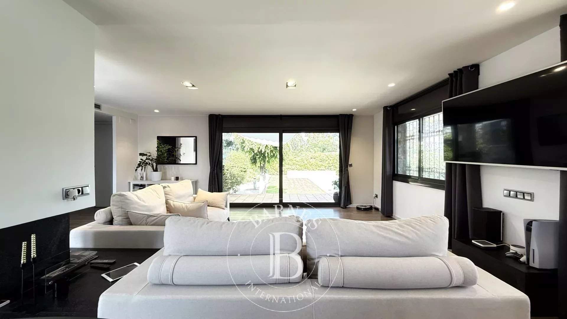 Sant Cugat del Vallés  - House 5 Bedrooms - picture 14