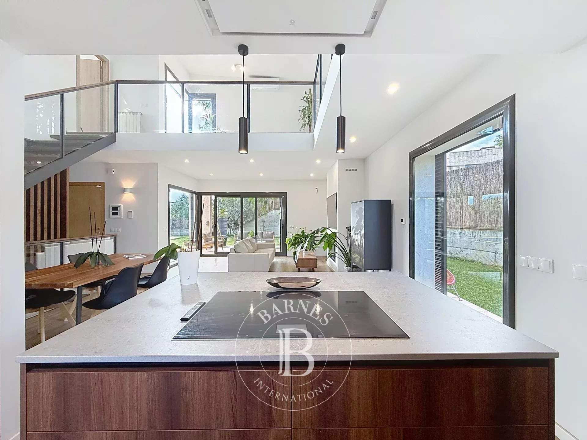 Mataró  - Casa 4 Cuartos 4 Habitaciones - picture 14