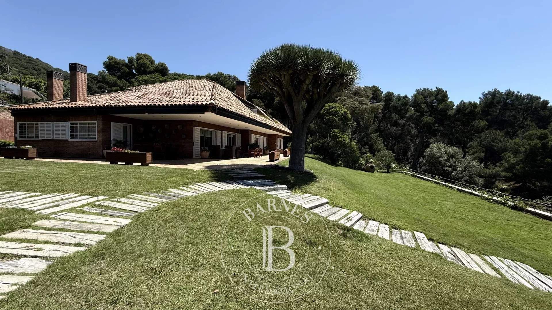 Premia de Dalt  - House 5 Bedrooms - picture 13