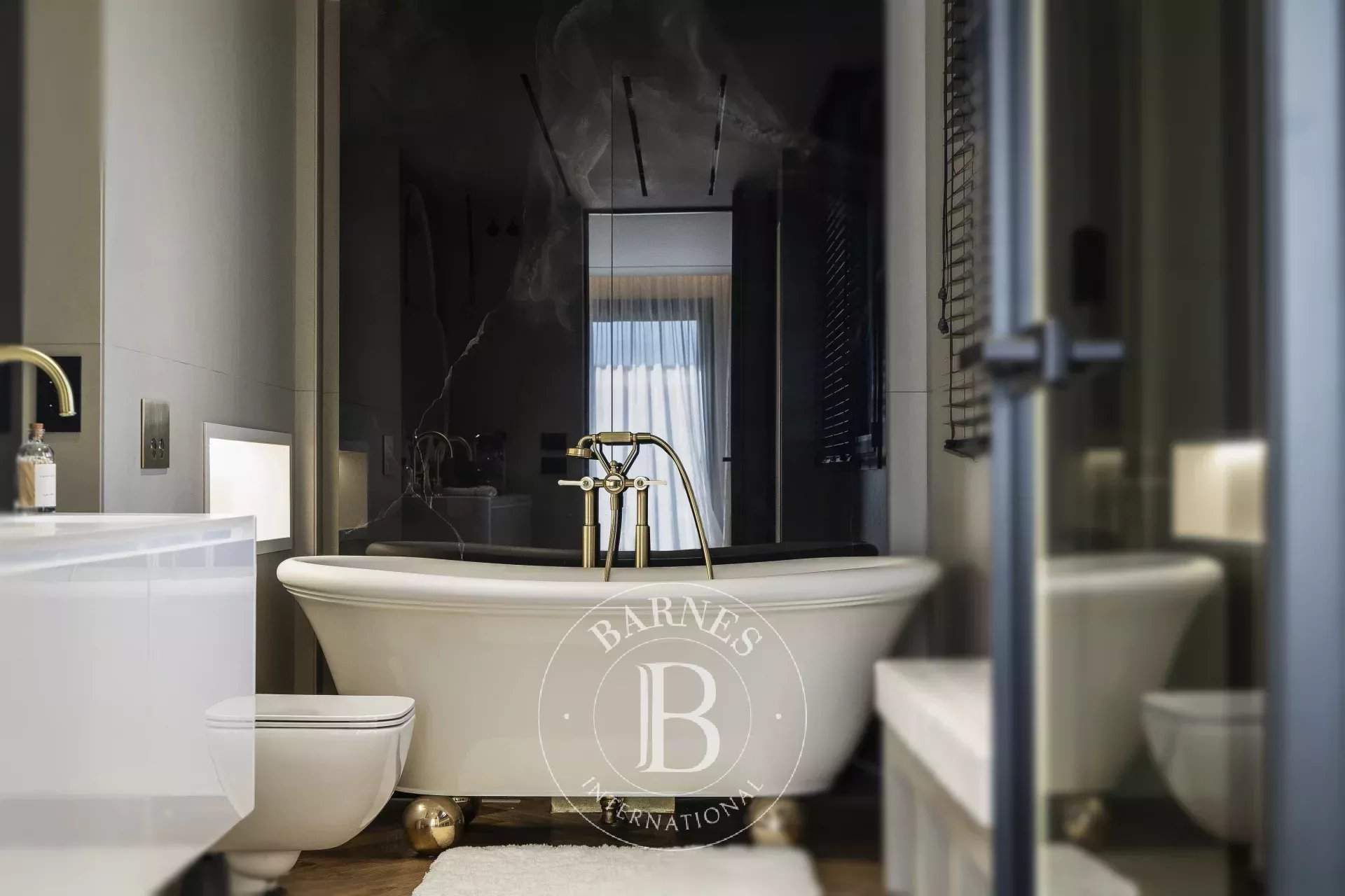 Sant Andreu de Llavaneres  - House 5 Bedrooms - picture 8