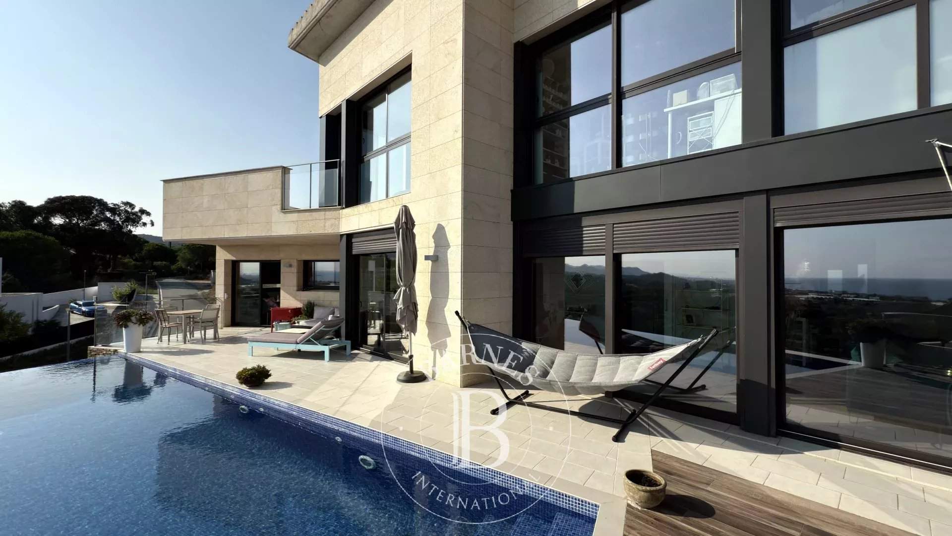 Sant Vicenç de Montalt  - Casa 5 Cuartos 5 Habitaciones - picture 2