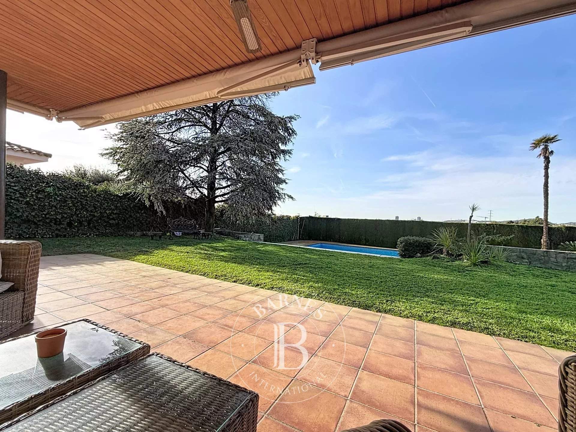 Alella  - Maison 5 Pièces 5 Chambres - picture 16