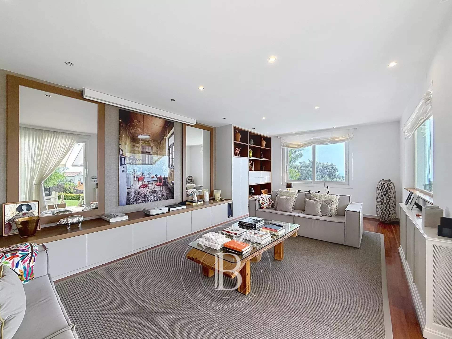 Mataró  - House 5 Bedrooms - picture 7