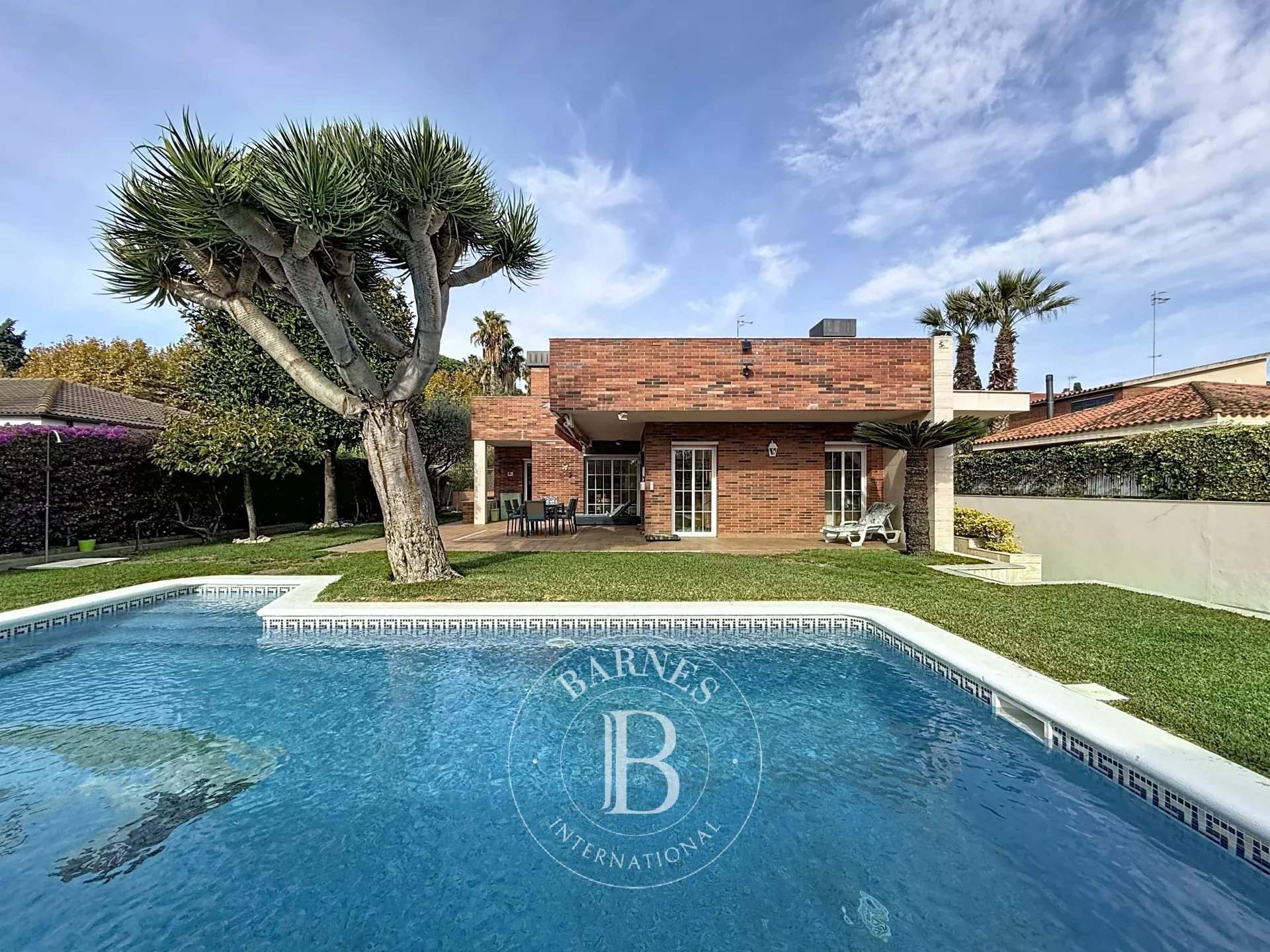 Sant Vicenç de Montalt  - Casa 4 Cuartos 4 Habitaciones - picture 7