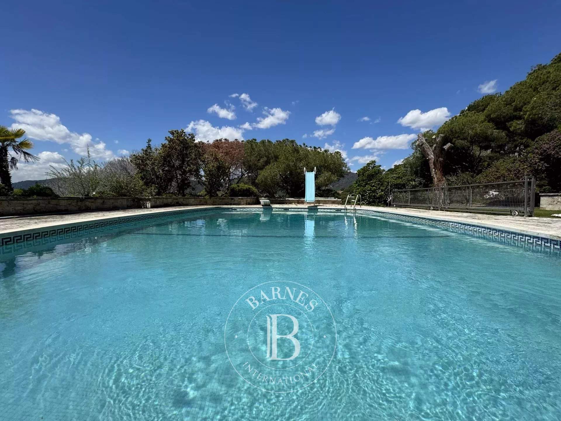 Cabrils  - Casa 10 Cuartos 10 Habitaciones - picture 5