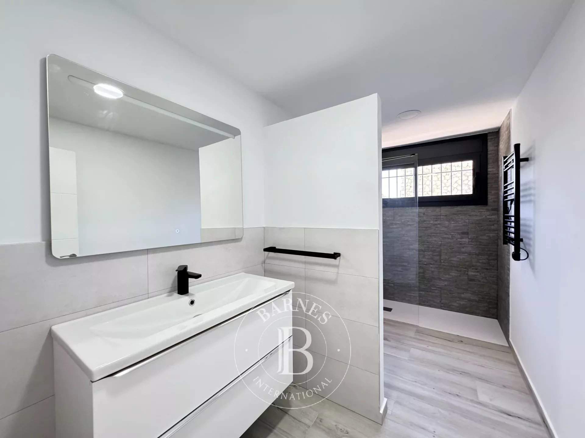 Mataró  - Casa 6 Cuartos 6 Habitaciones - picture 7