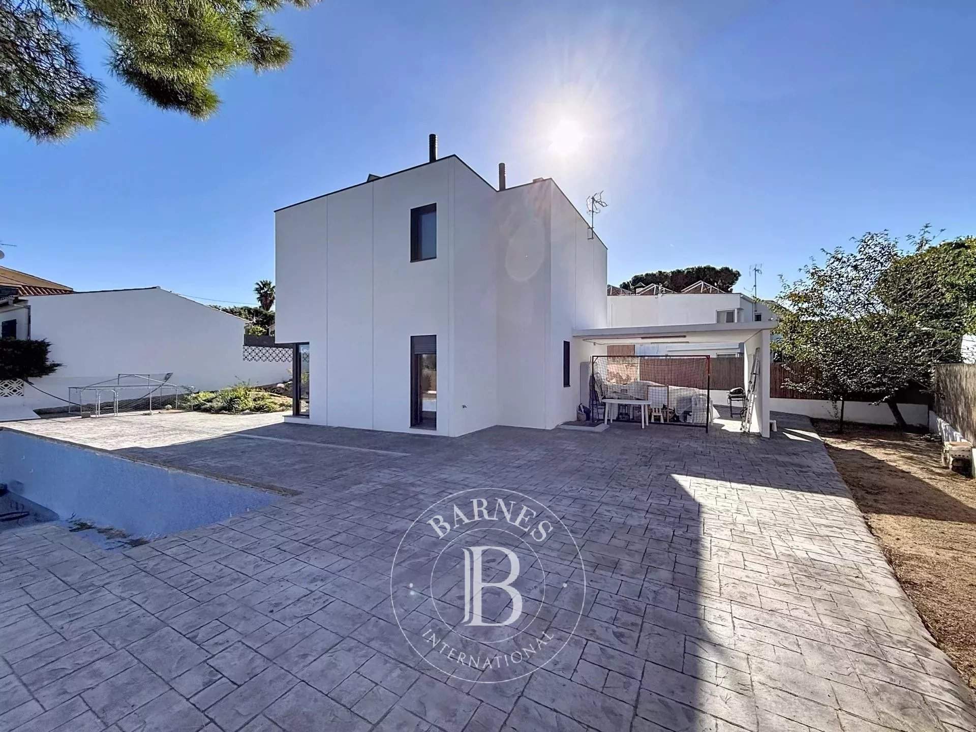 Premia de Dalt  - House 4 Bedrooms - picture 17