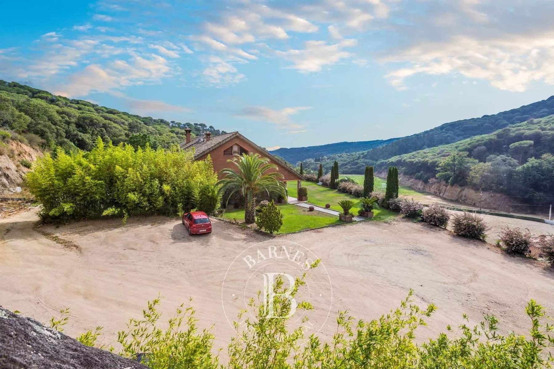 Sant Andreu de Llavaneres  - Equestrian estate 7 Bedrooms - picture 8