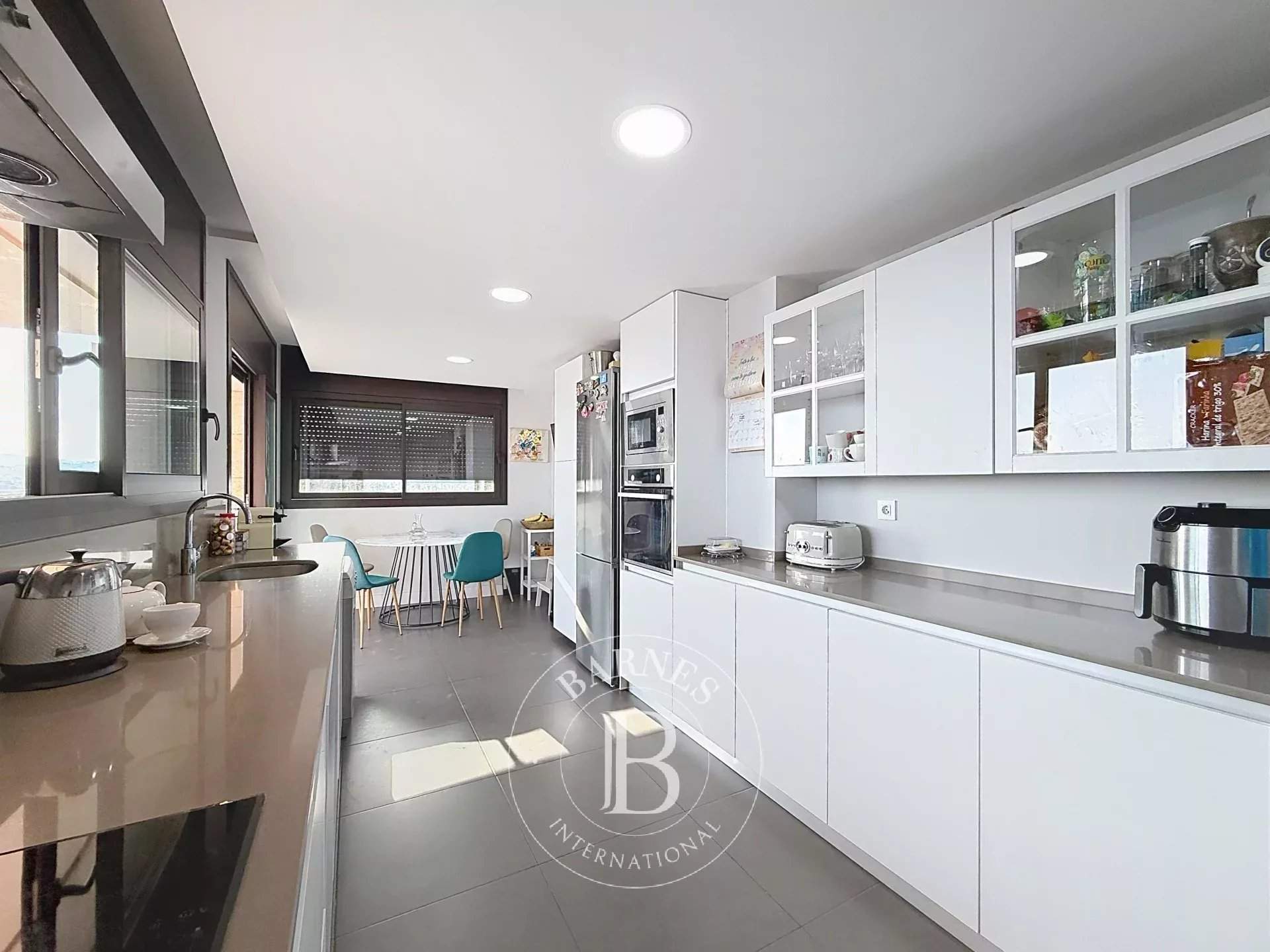 Sant Vicenç de Montalt  - Casa 5 Cuartos 5 Habitaciones - picture 19