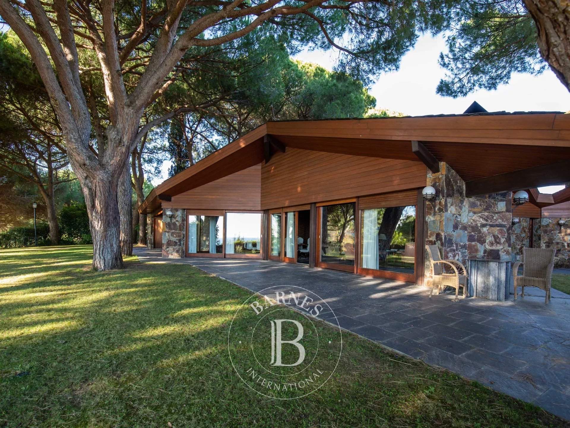 Sant Andreu de Llavaneres  - Maison 8 Pi&egrave;ces 7 Chambres - picture 1