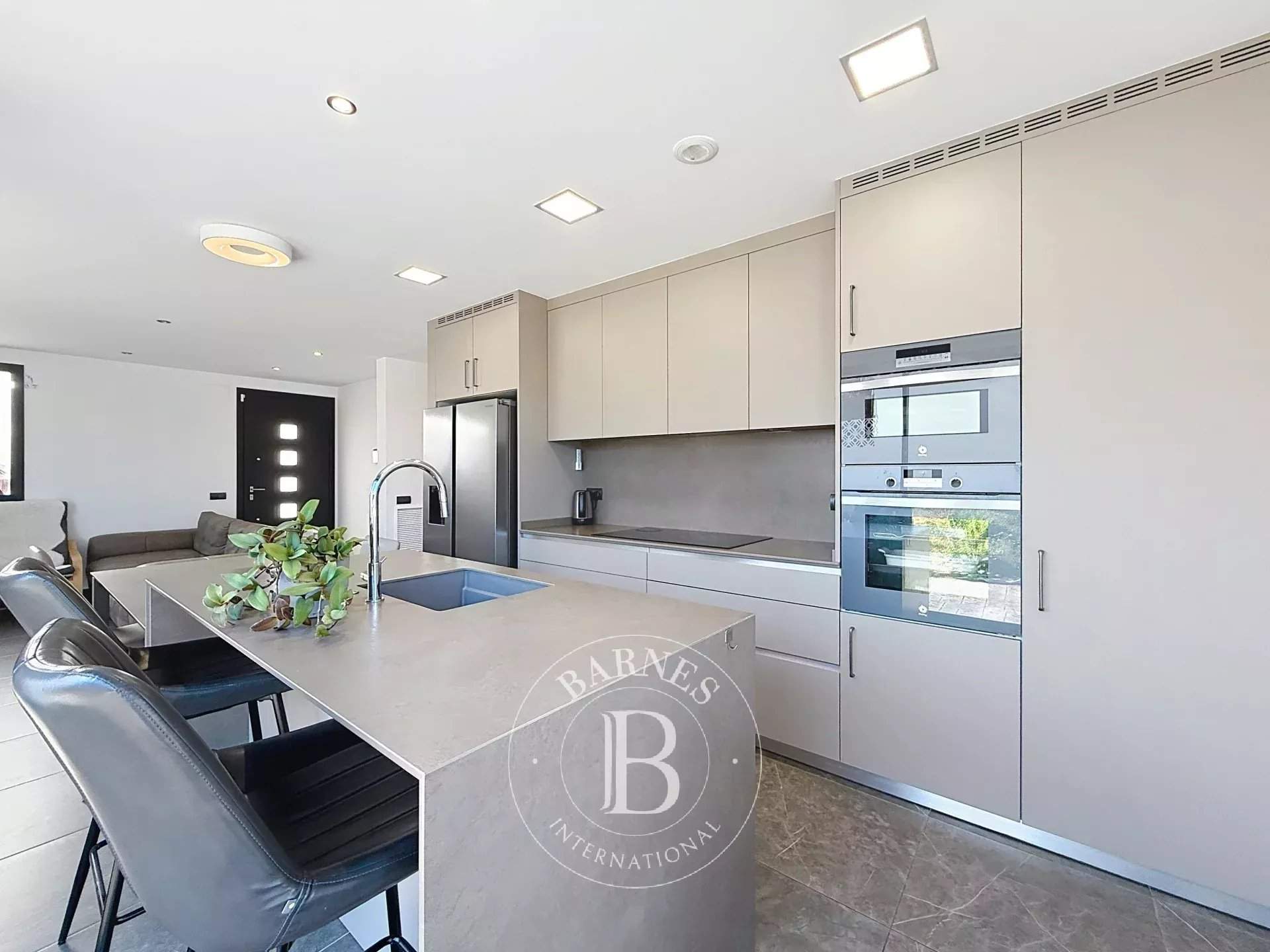 Premia de Dalt  - House 4 Bedrooms - picture 12