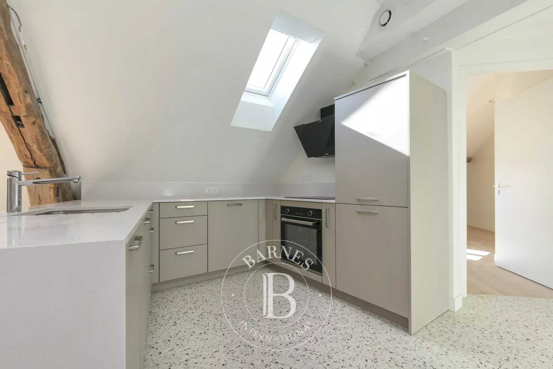 Saint-Germain-en-Laye  - Appartement 3 Pièces 2 Chambres