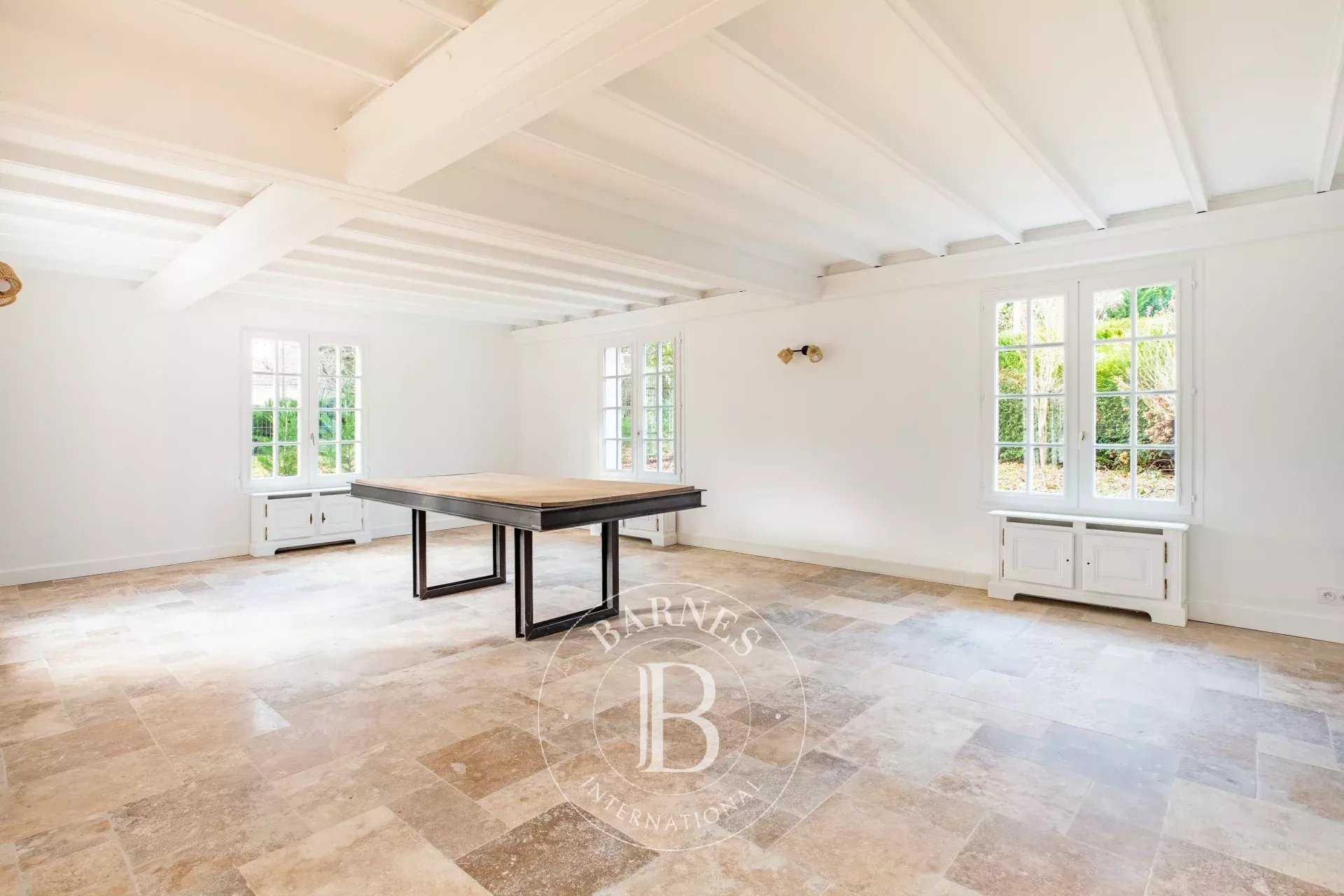 Villennes-sur-Seine  - House 4 Bedrooms