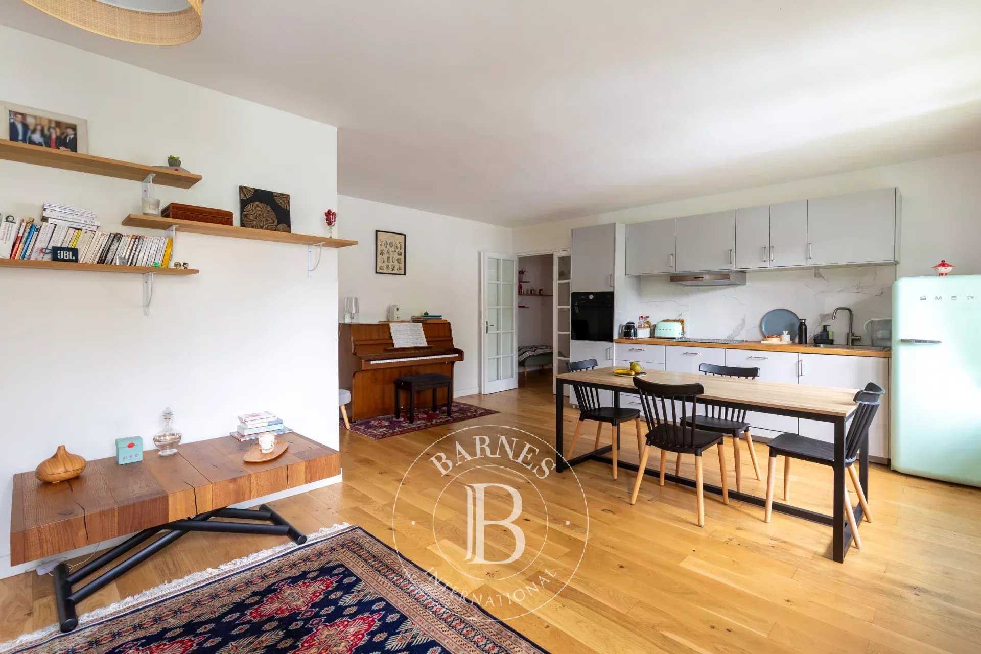 Saint-Germain-en-Laye  - Appartement 4 Pièces 2 Chambres