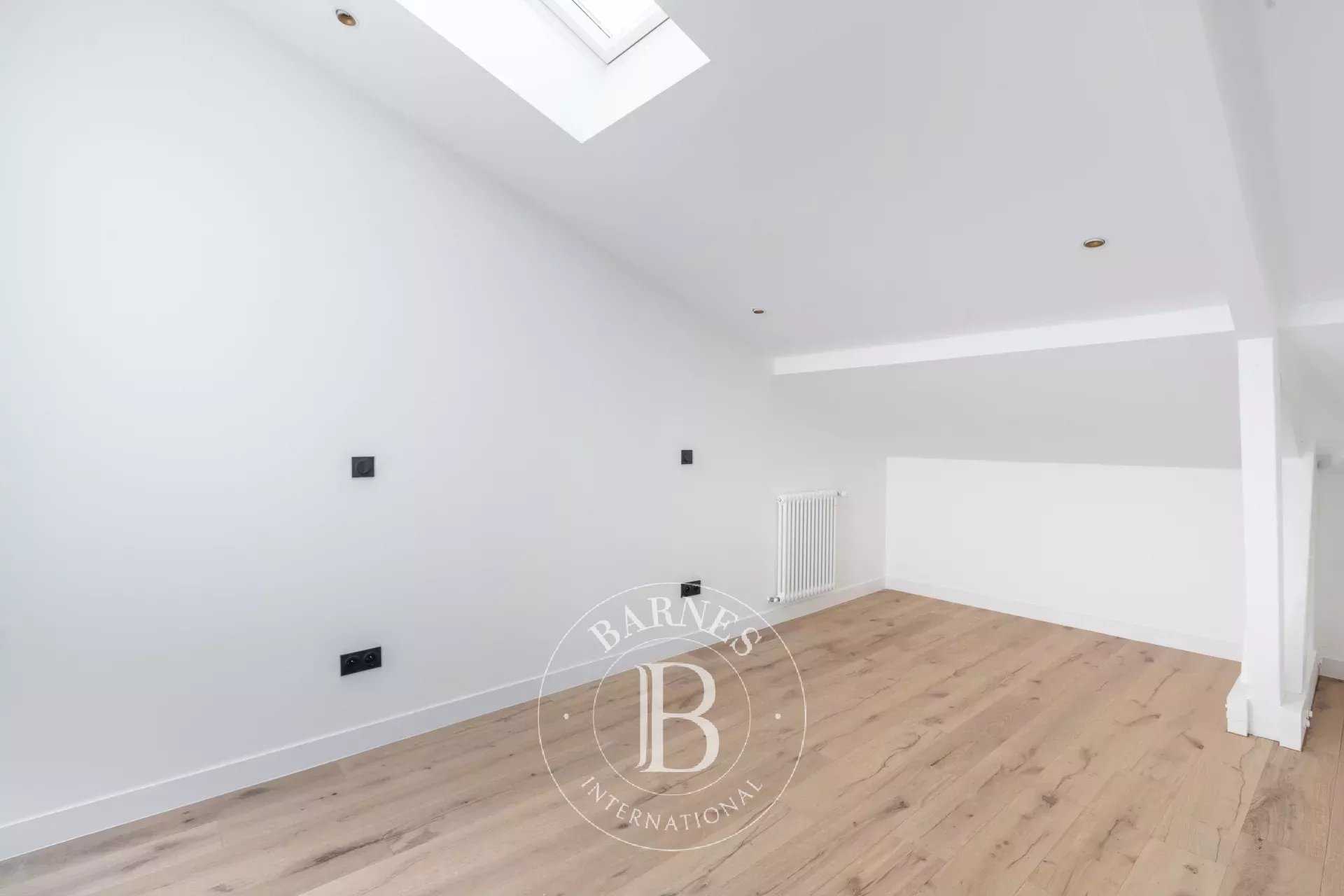 Saint-Germain-en-Laye  - House 2 Bedrooms