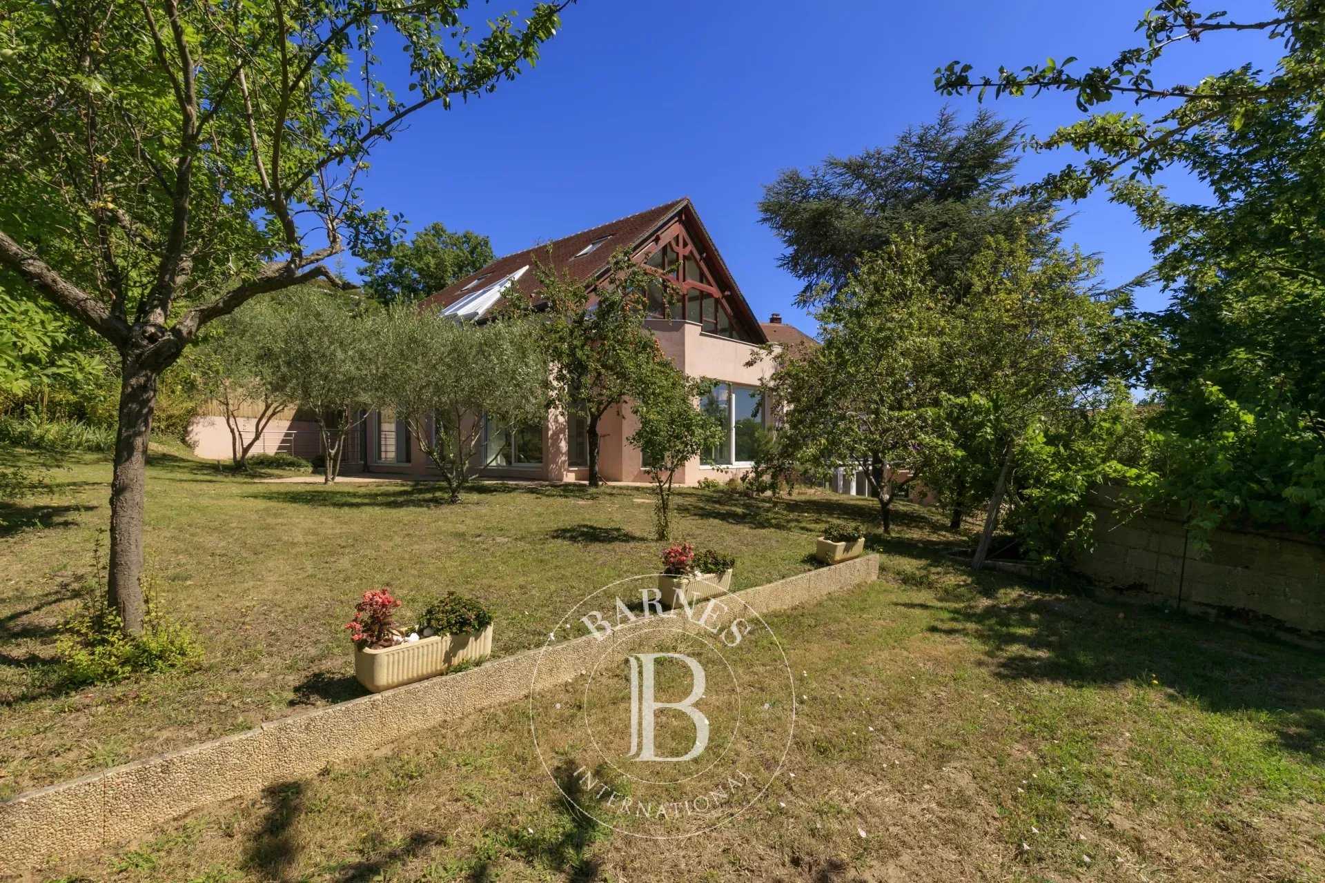 Chambourcy  - House 4 Bedrooms