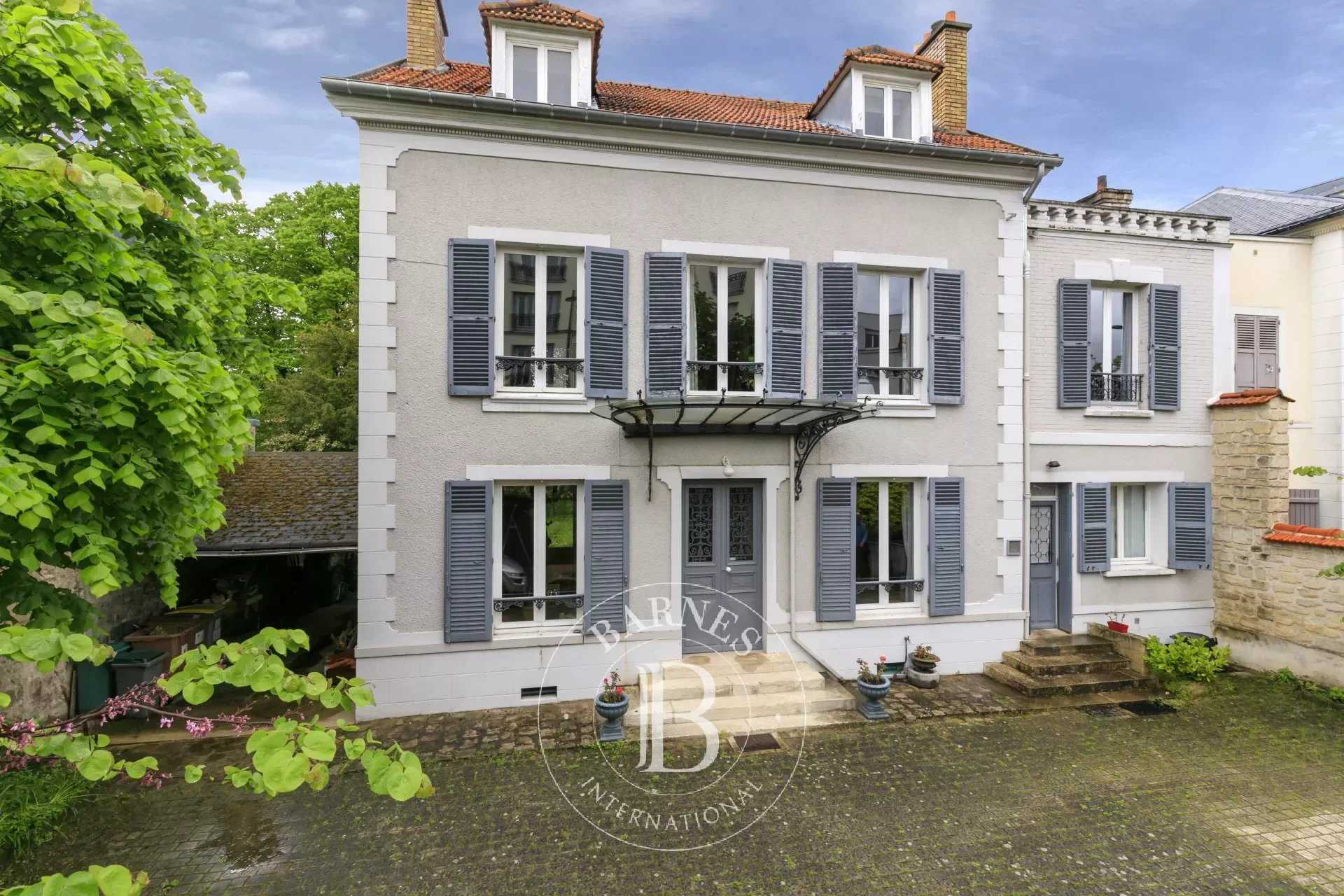Chatou  - House 6 Bedrooms