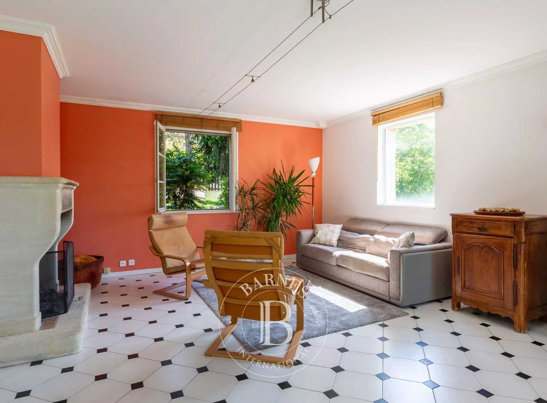 Saint-Germain-en-Laye  - Casa 8 Cuartos 6 Habitaciones