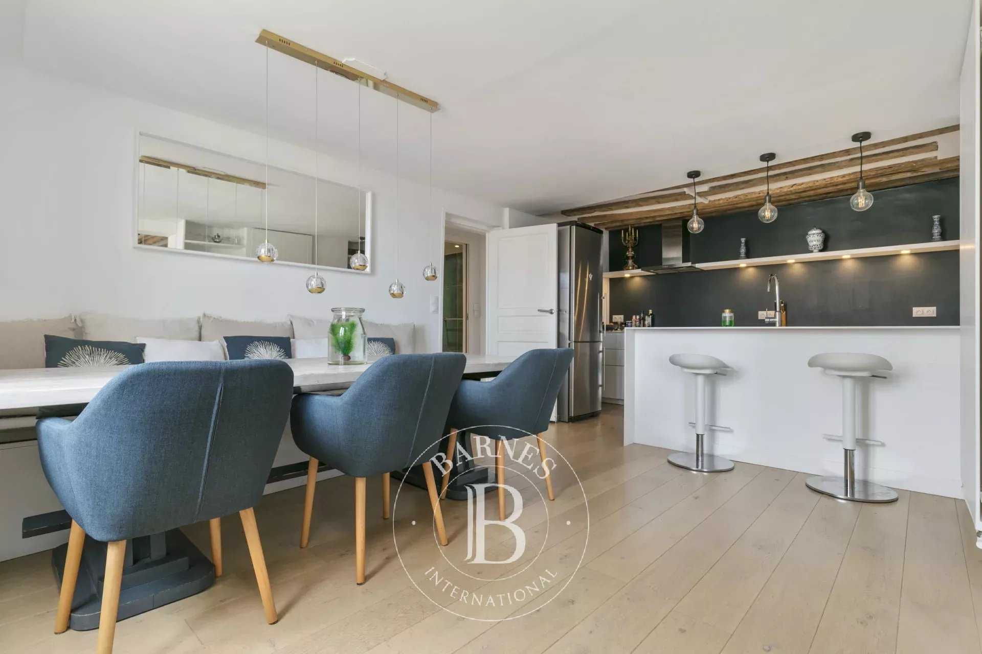 Saint-Germain-en-Laye  - Appartement 4 Pièces 2 Chambres