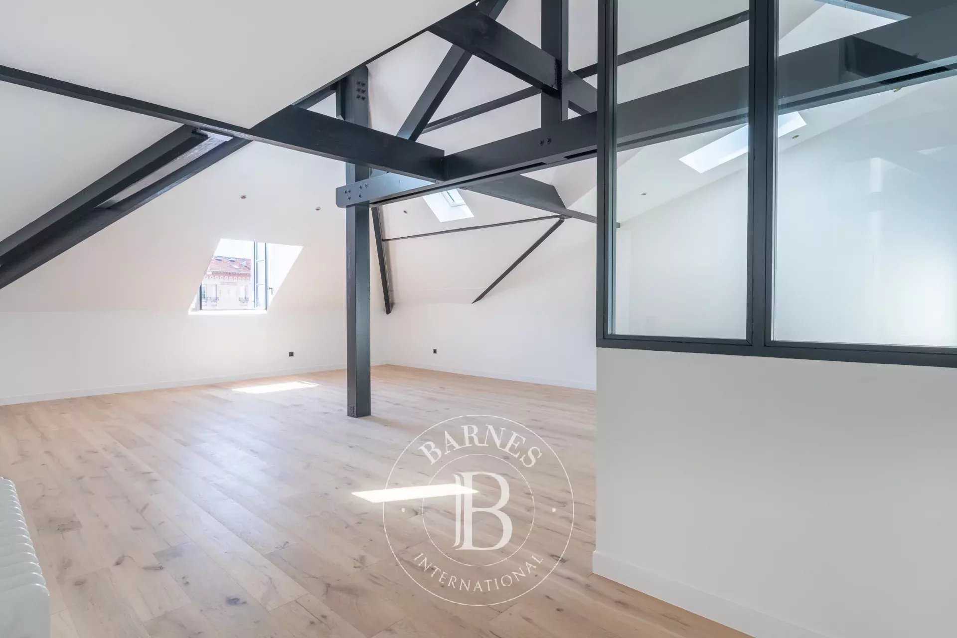 Saint-Germain-en-Laye  - House 2 Bedrooms