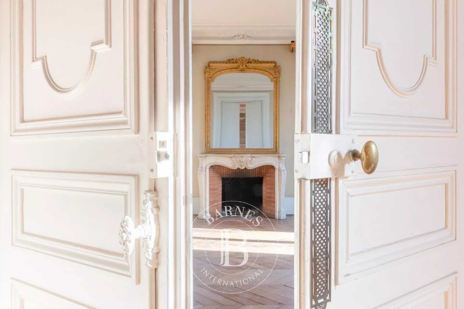 Saint-Germain-en-Laye  - Apartment 3 Bedrooms