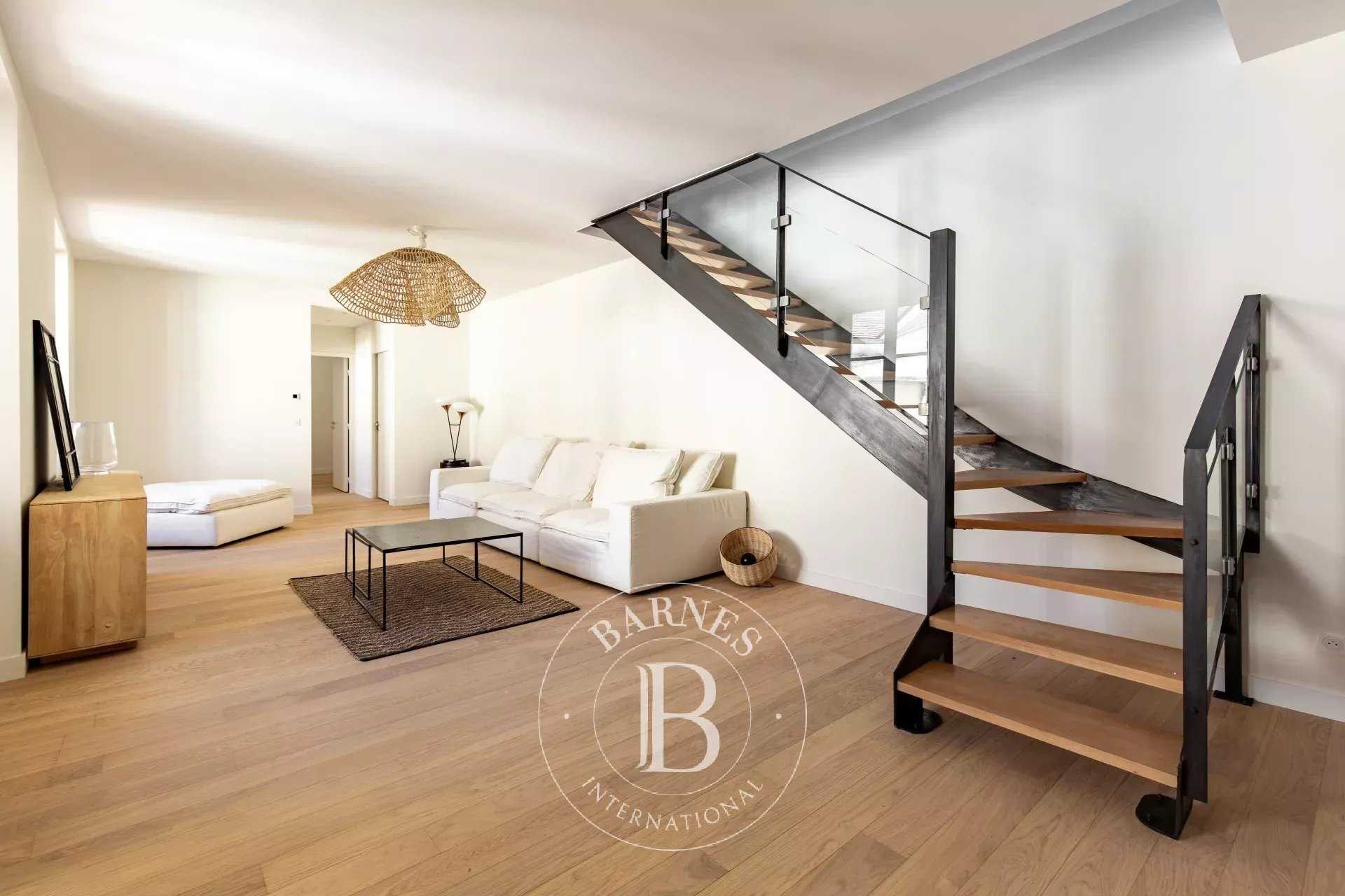 Saint-Germain-en-Laye  - Piso 6 Cuartos 3 Habitaciones