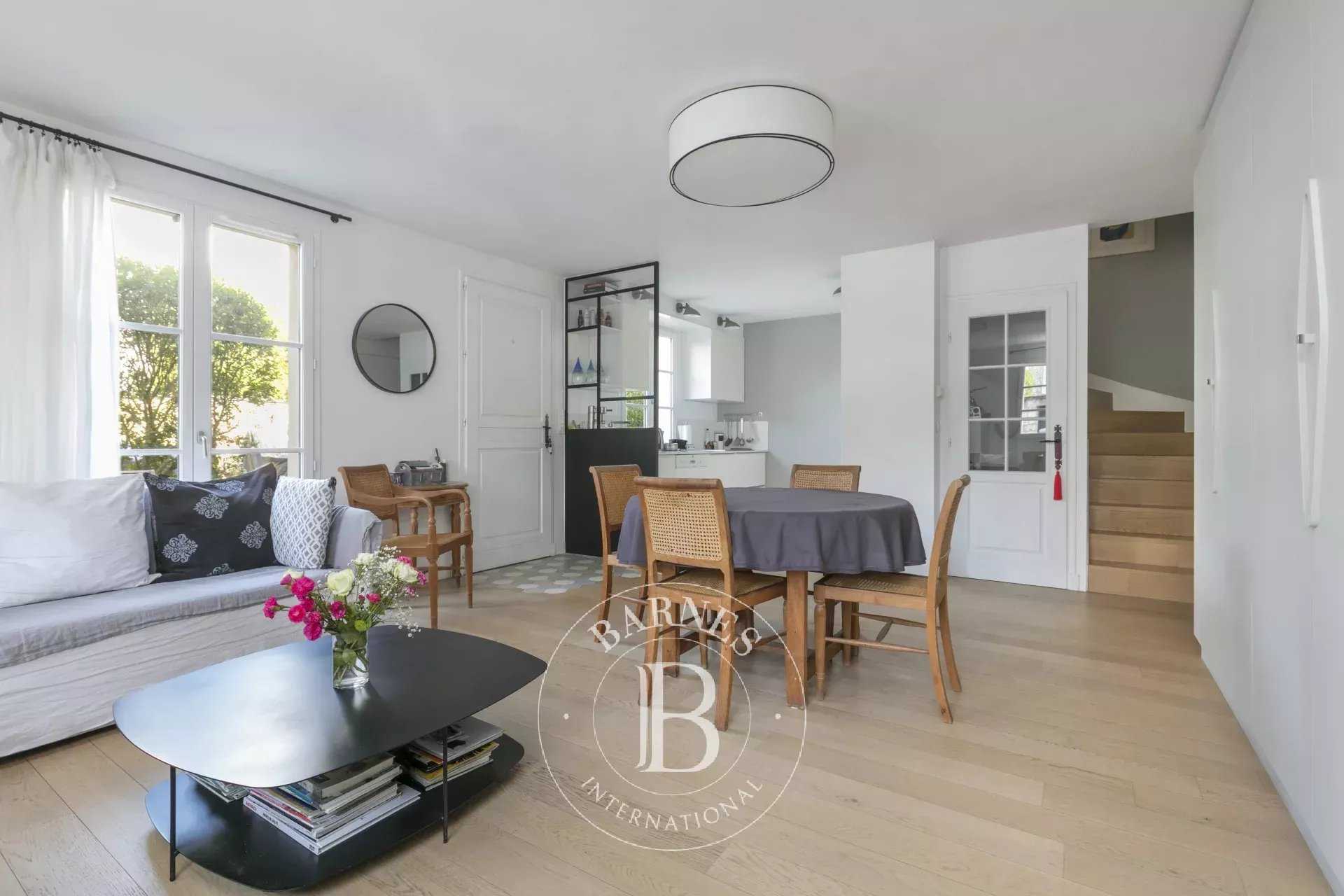 Saint-Germain-en-Laye  - Maison 5 Pi&egrave;ces 3 Chambres