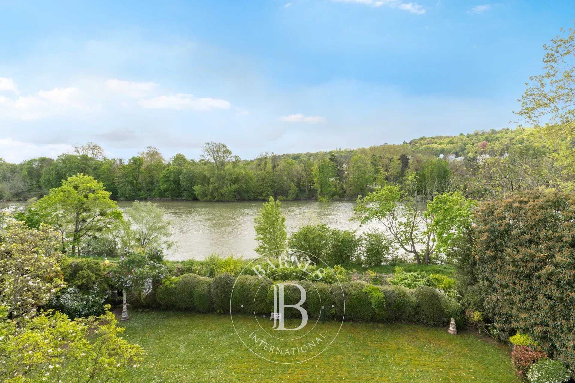 Croissy-sur-Seine  - Property 5 Bedrooms