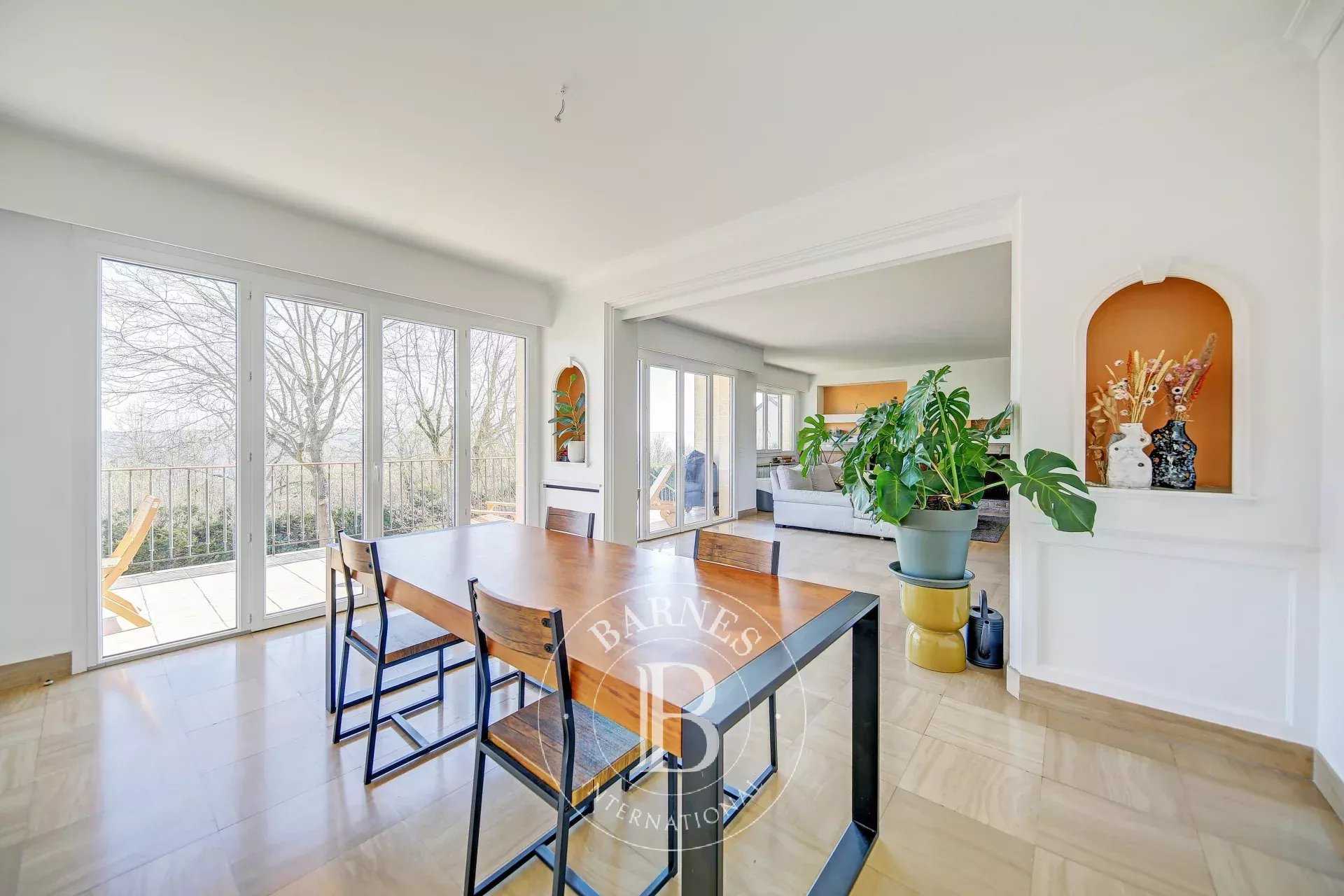 Mareil-Marly  - Maison 10 Pièces 7 Chambres
