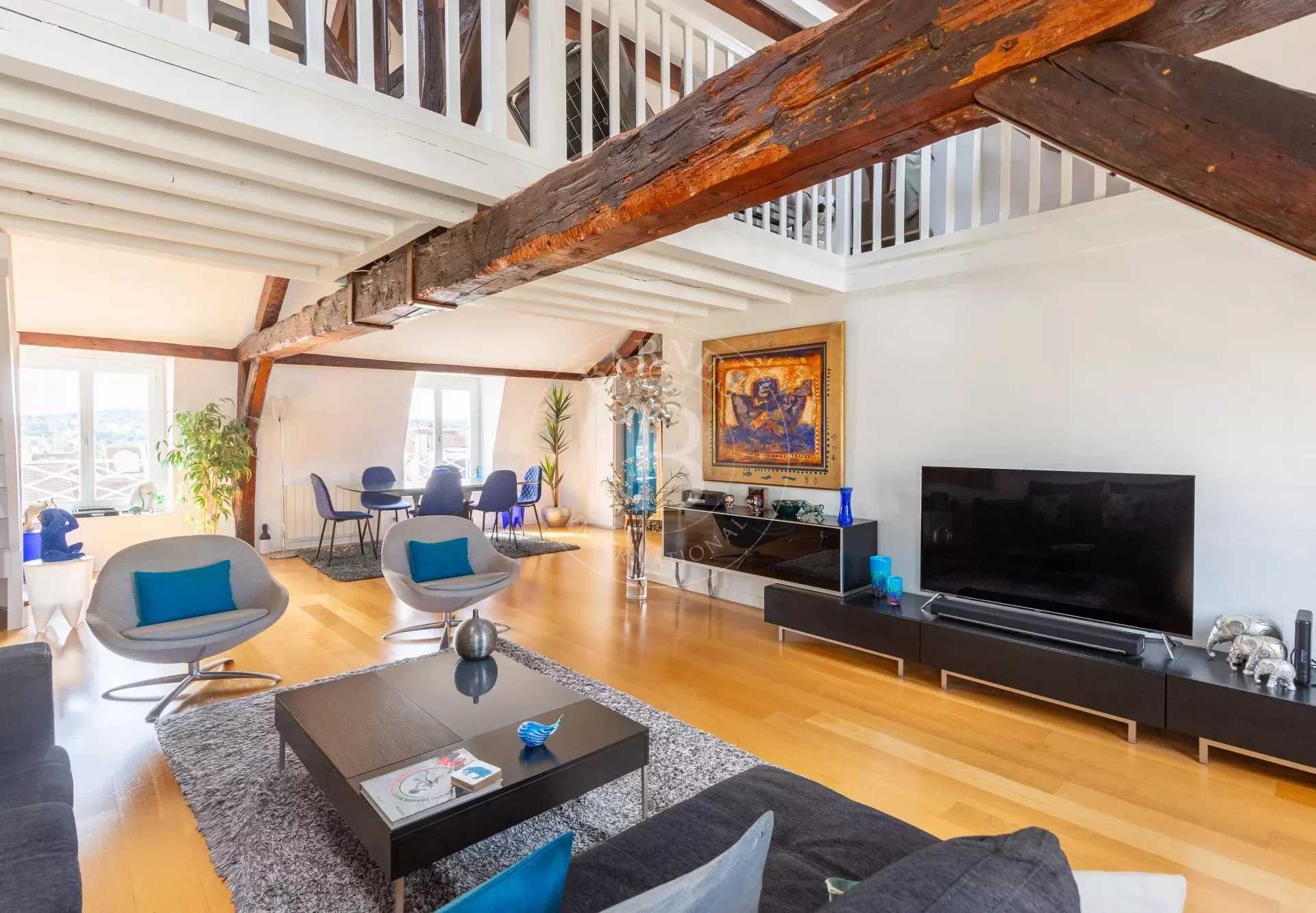 Saint-Germain-en-Laye  - Appartement 5 Pièces 3 Chambres
