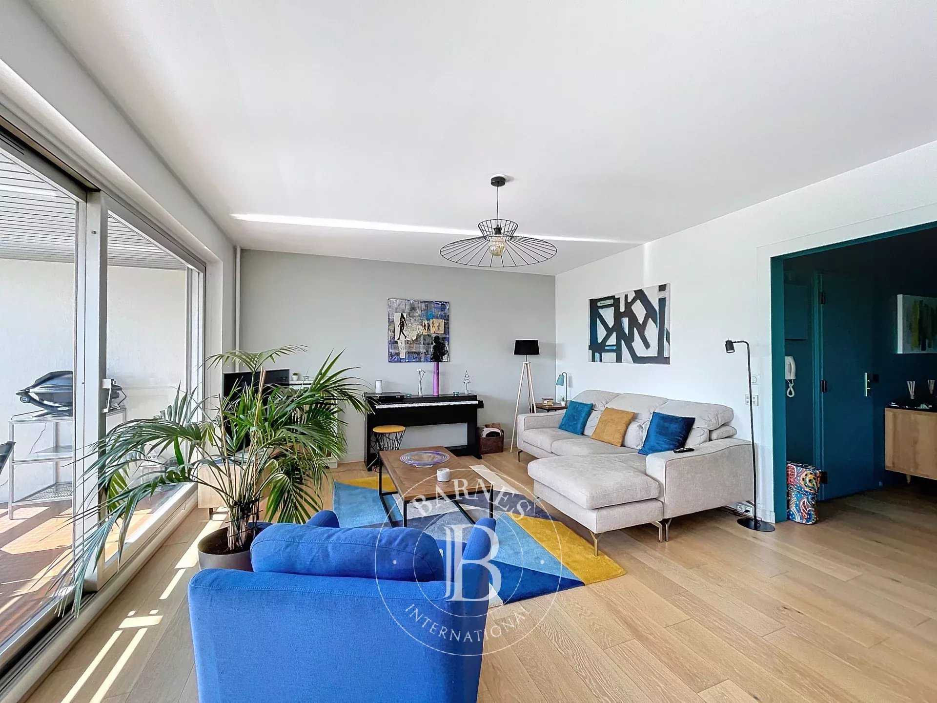 Le Pecq  - Appartement 5 Pi&egrave;ces 3 Chambres