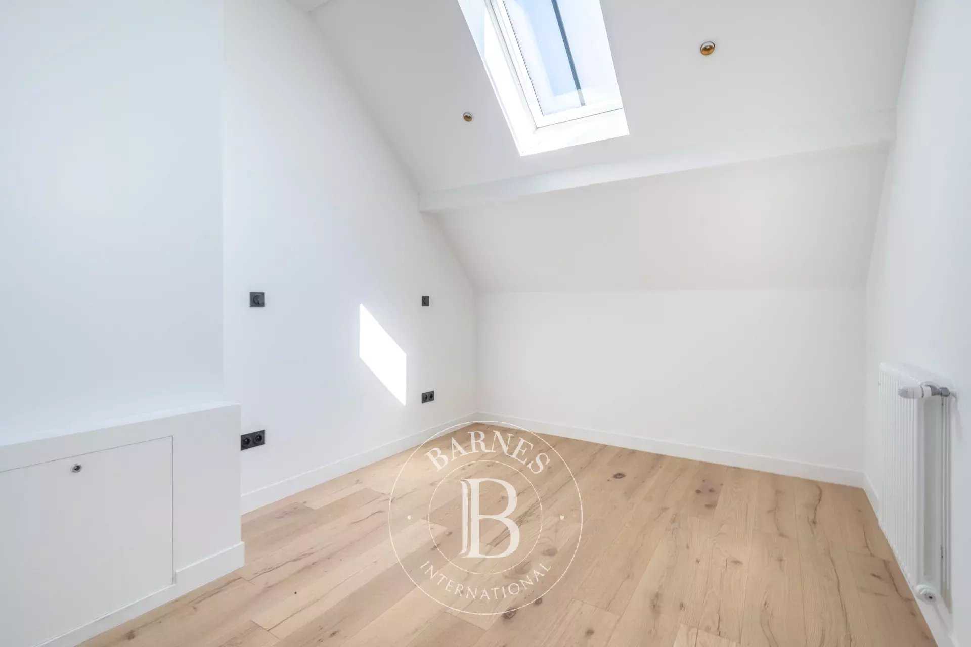 Saint-Germain-en-Laye  - Appartement 5 Pièces 3 Chambres