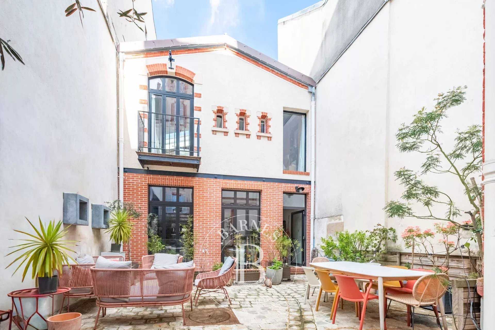 Saint-Germain-en-Laye  - House 4 Bedrooms