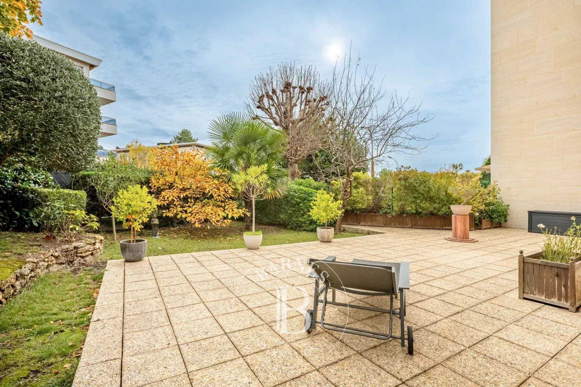 Saint-Germain-en-Laye  - Apartment 2 Bedrooms