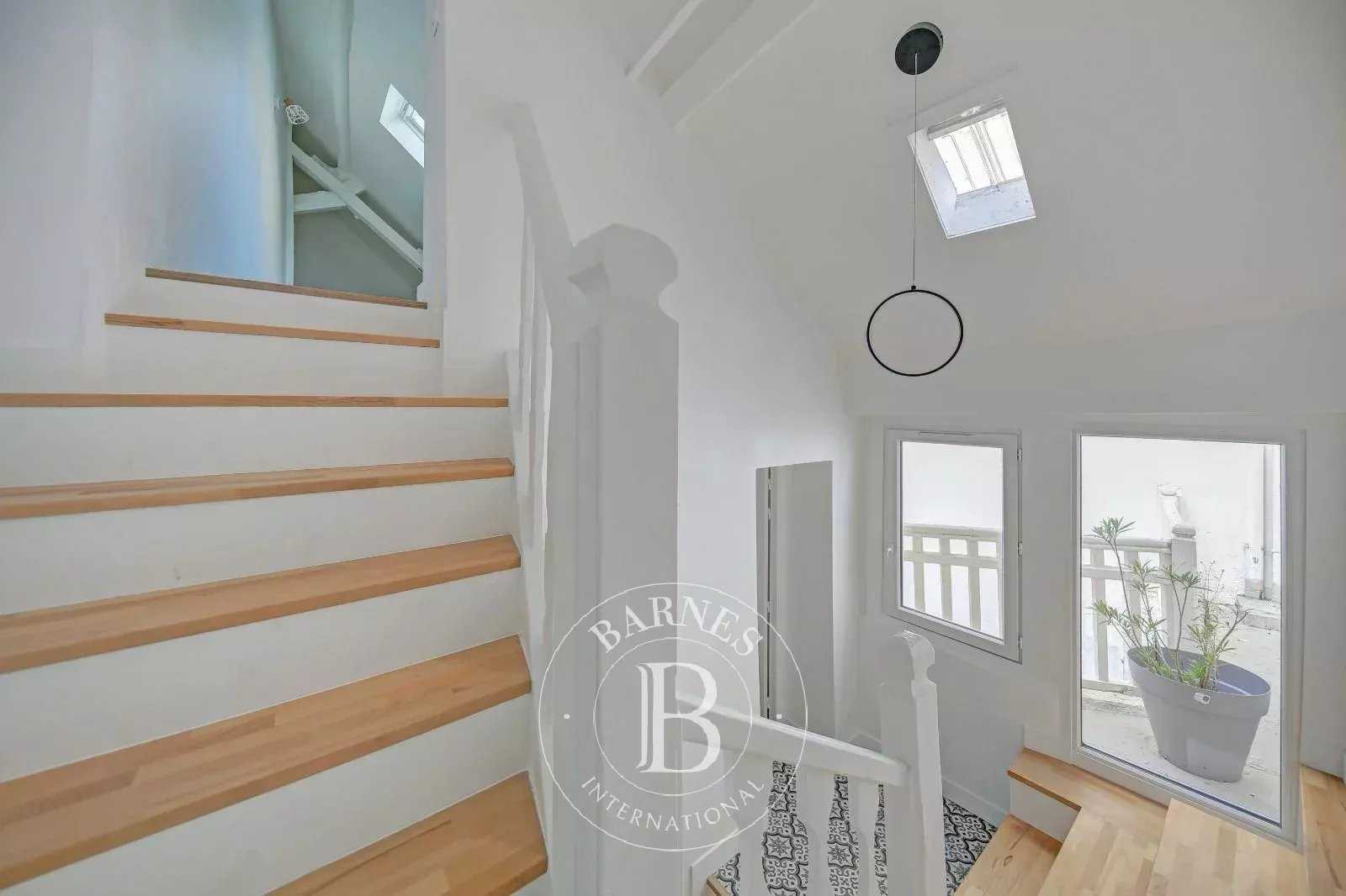 Saint-Germain-en-Laye  - Apartment 3 Bedrooms