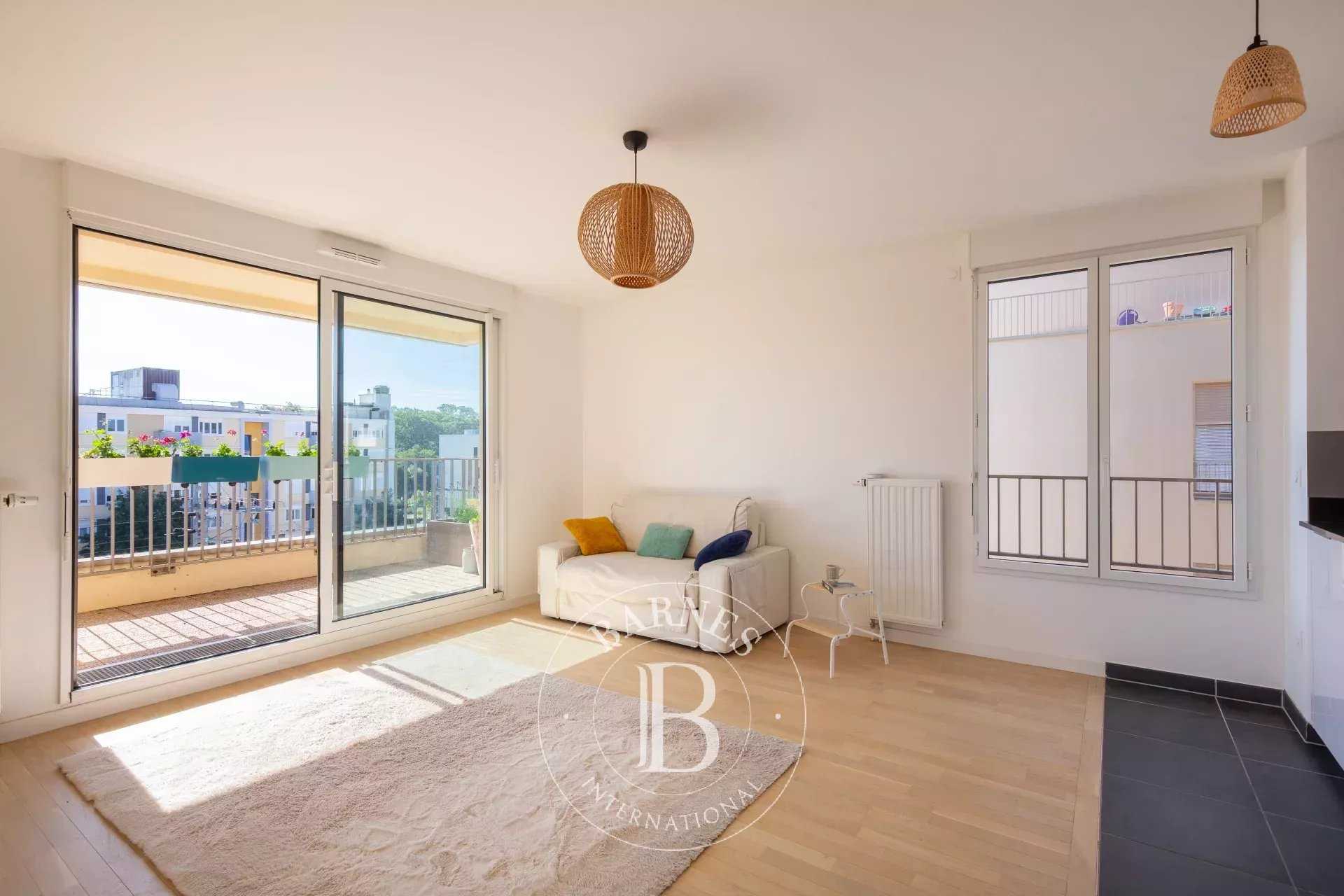 Saint-Germain-en-Laye  - Apartment 2 Bedrooms