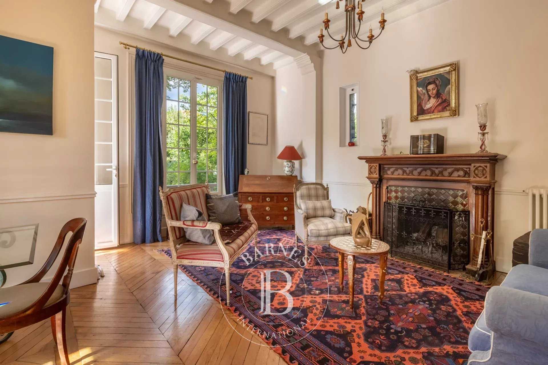 Le Vésinet  - Maison 11 Pi&egrave;ces 7 Chambres