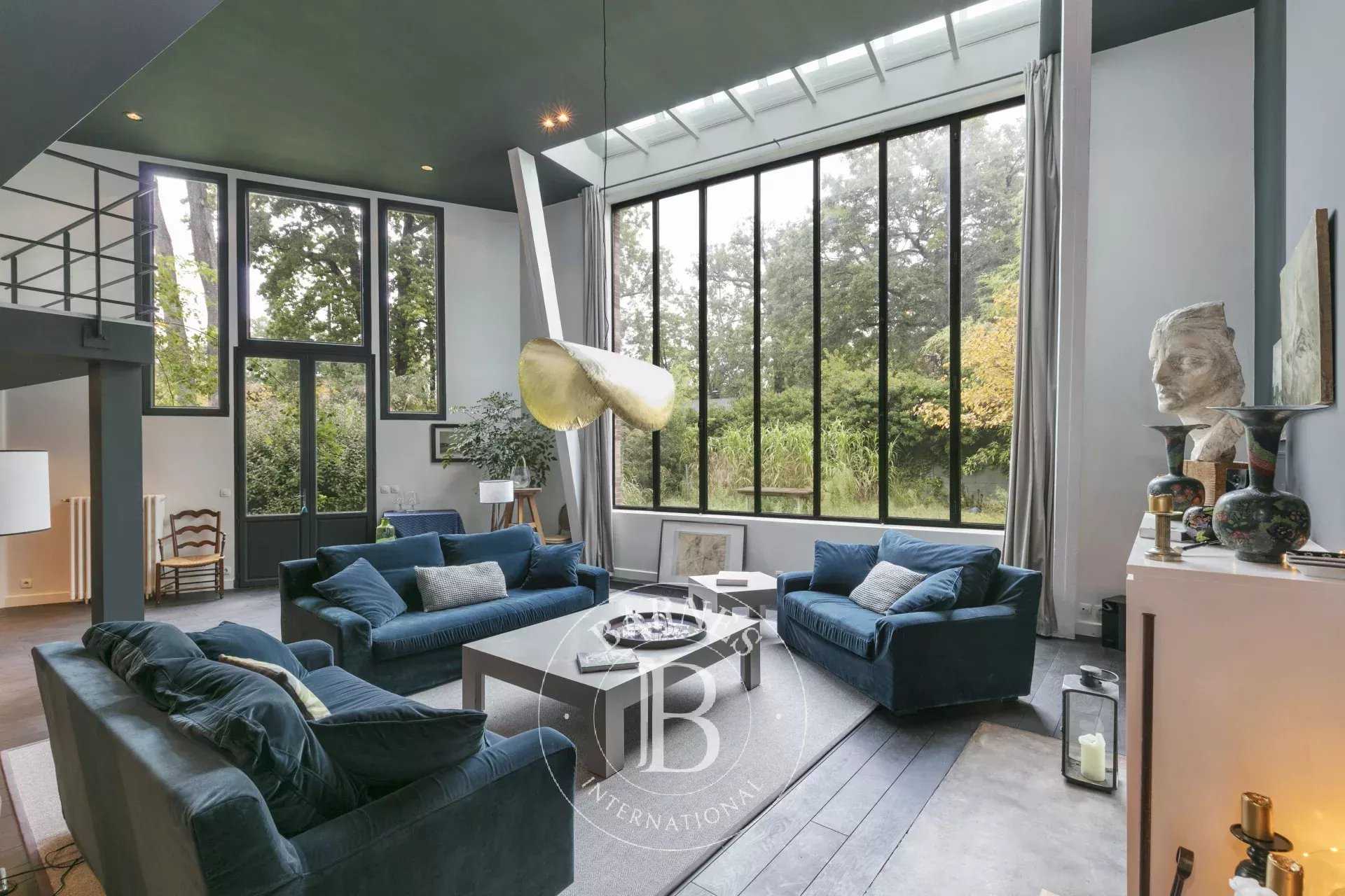 Le Vésinet  - Maison 9 Pièces 4 Chambres