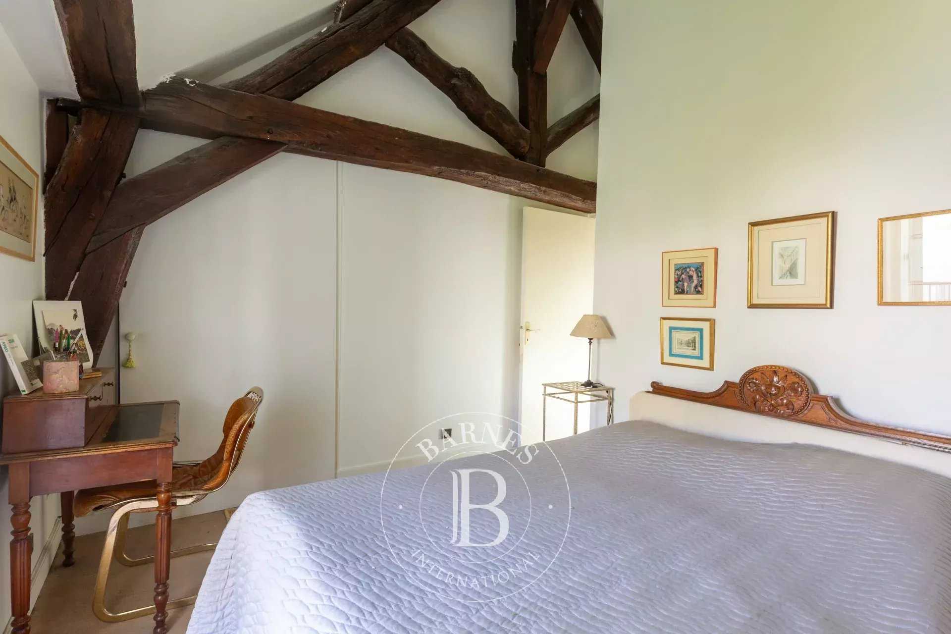 Saint-Germain-en-Laye  - Apartment 2 Bedrooms