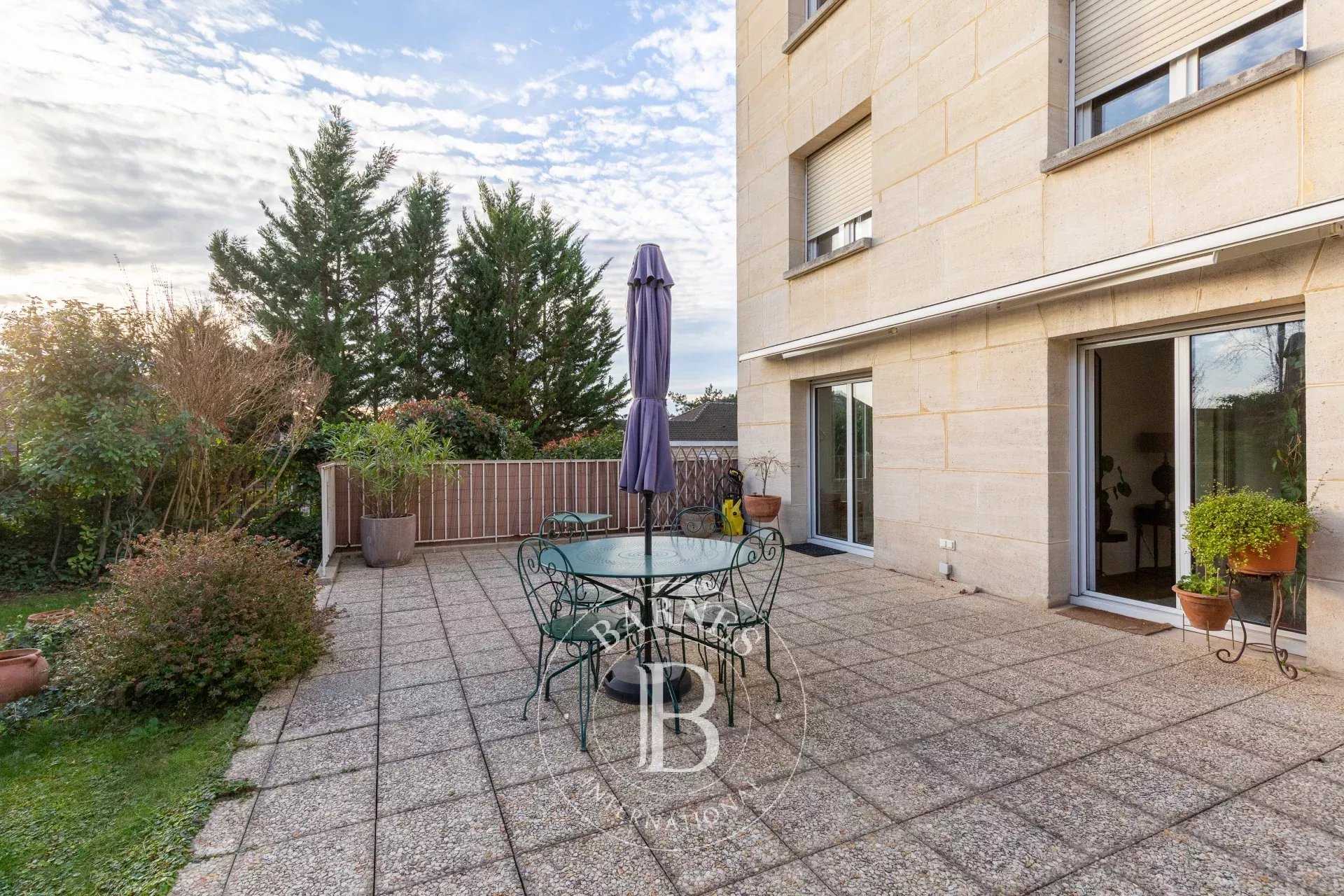 Saint-Germain-en-Laye  - Apartment 2 Bedrooms