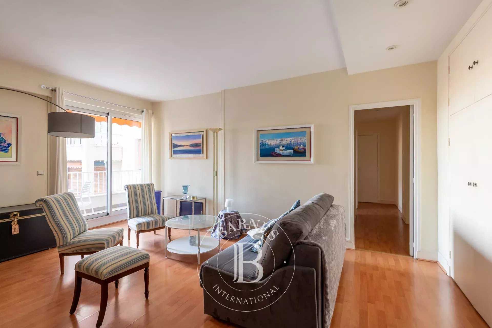 Saint-Germain-en-Laye  - Appartement 3 Pi&egrave;ces 2 Chambres