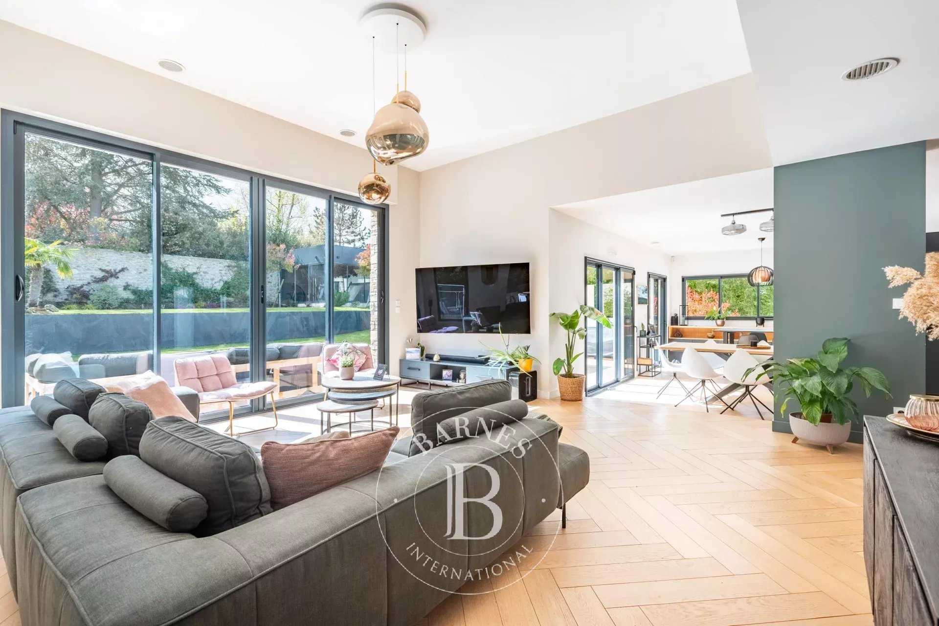 Orgeval  - Maison 8 Pi&egrave;ces