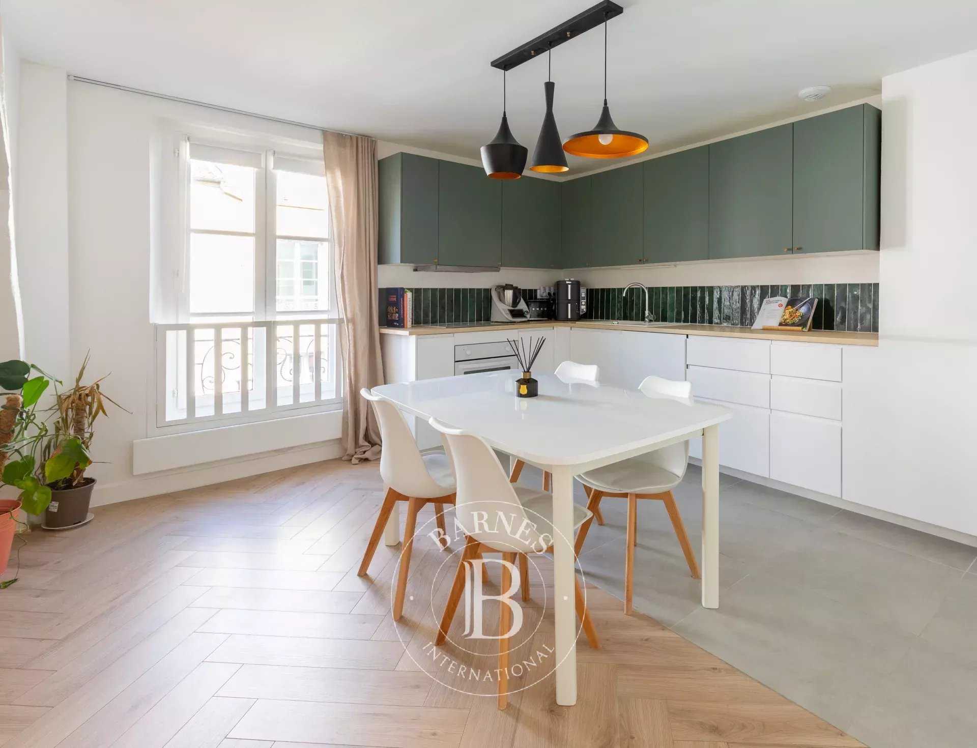 Saint-Germain-en-Laye  - Appartement 5 Pièces 3 Chambres